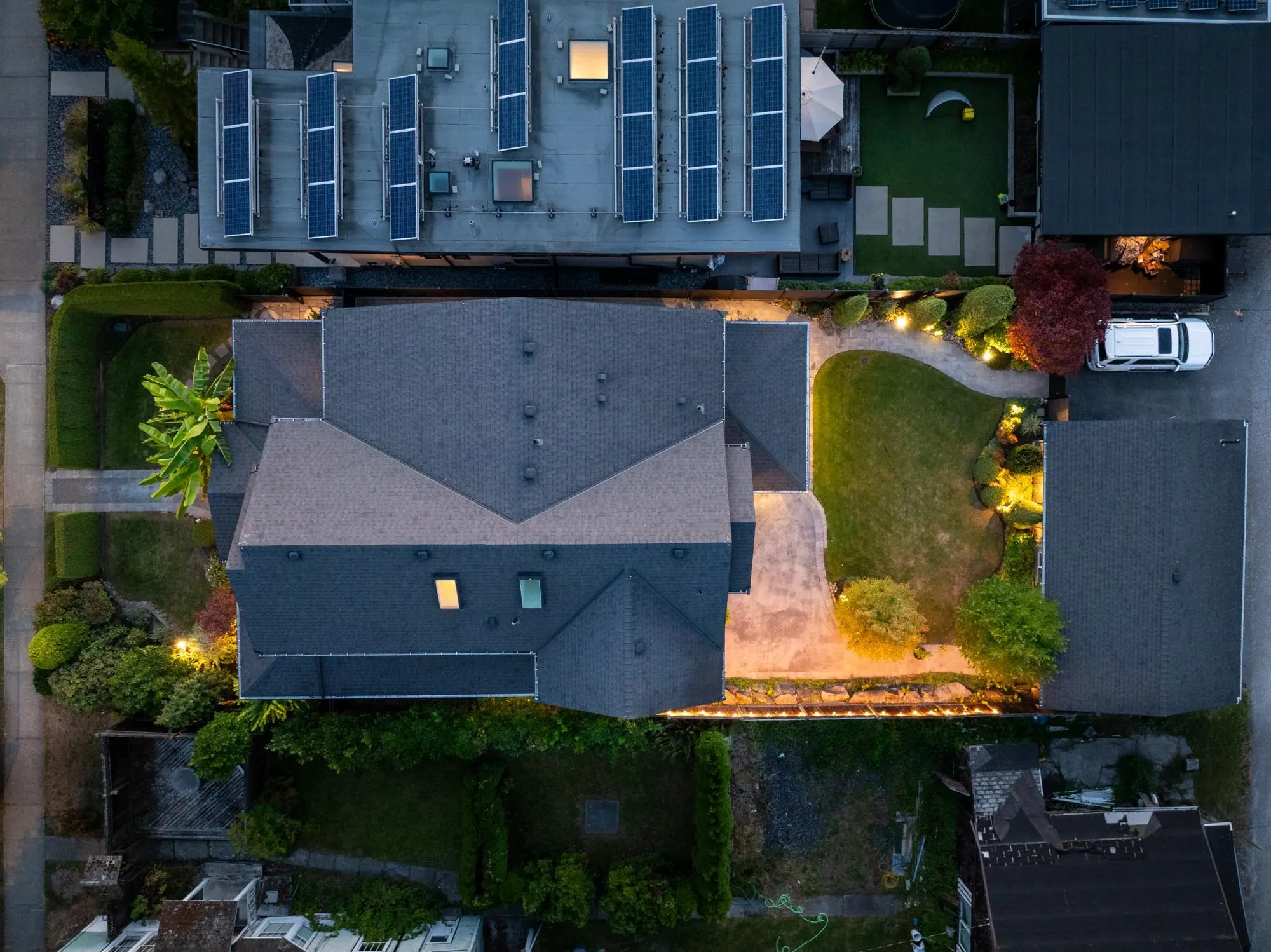 358 W 15th Street