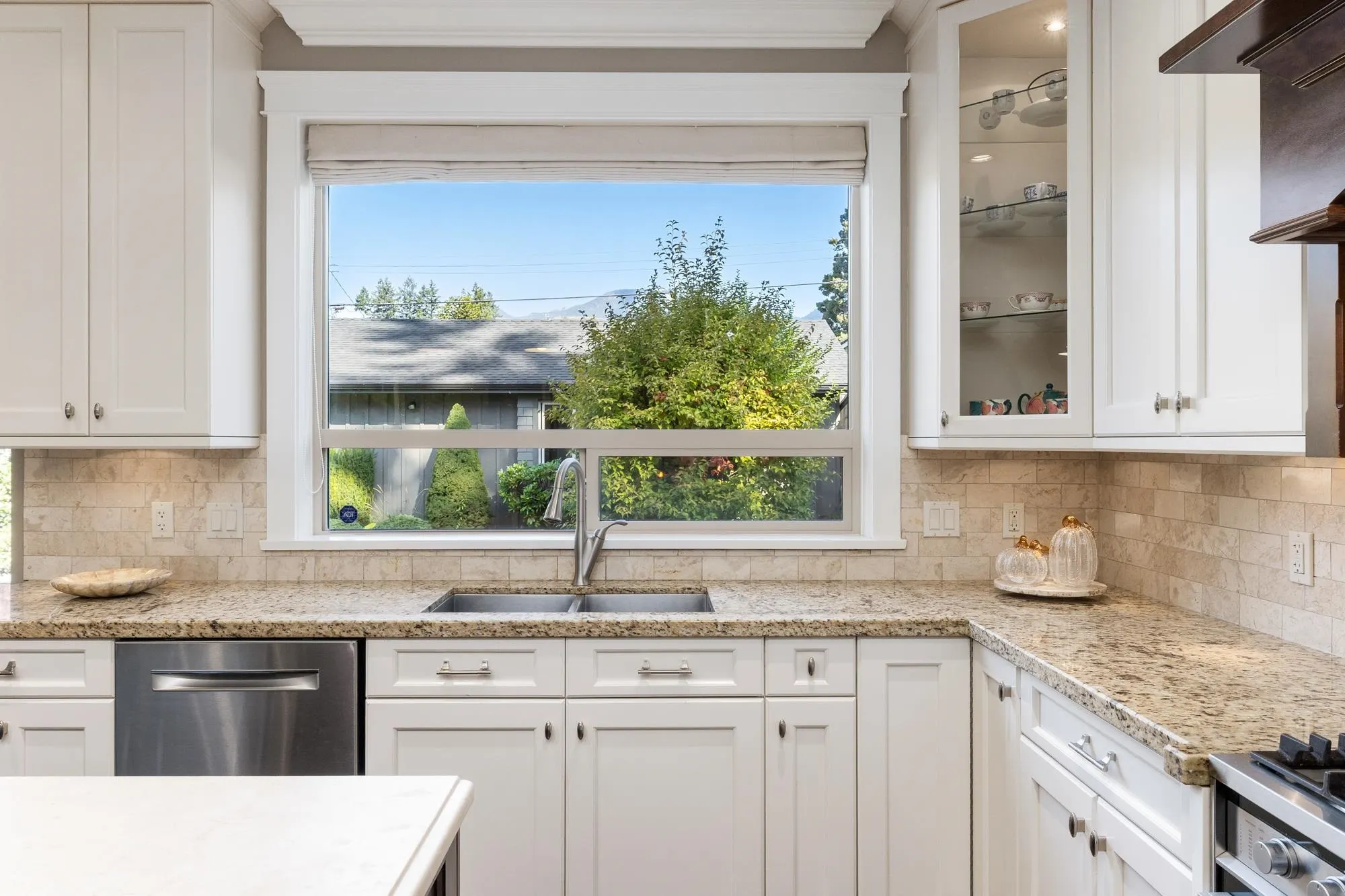 358 W 15th Street
