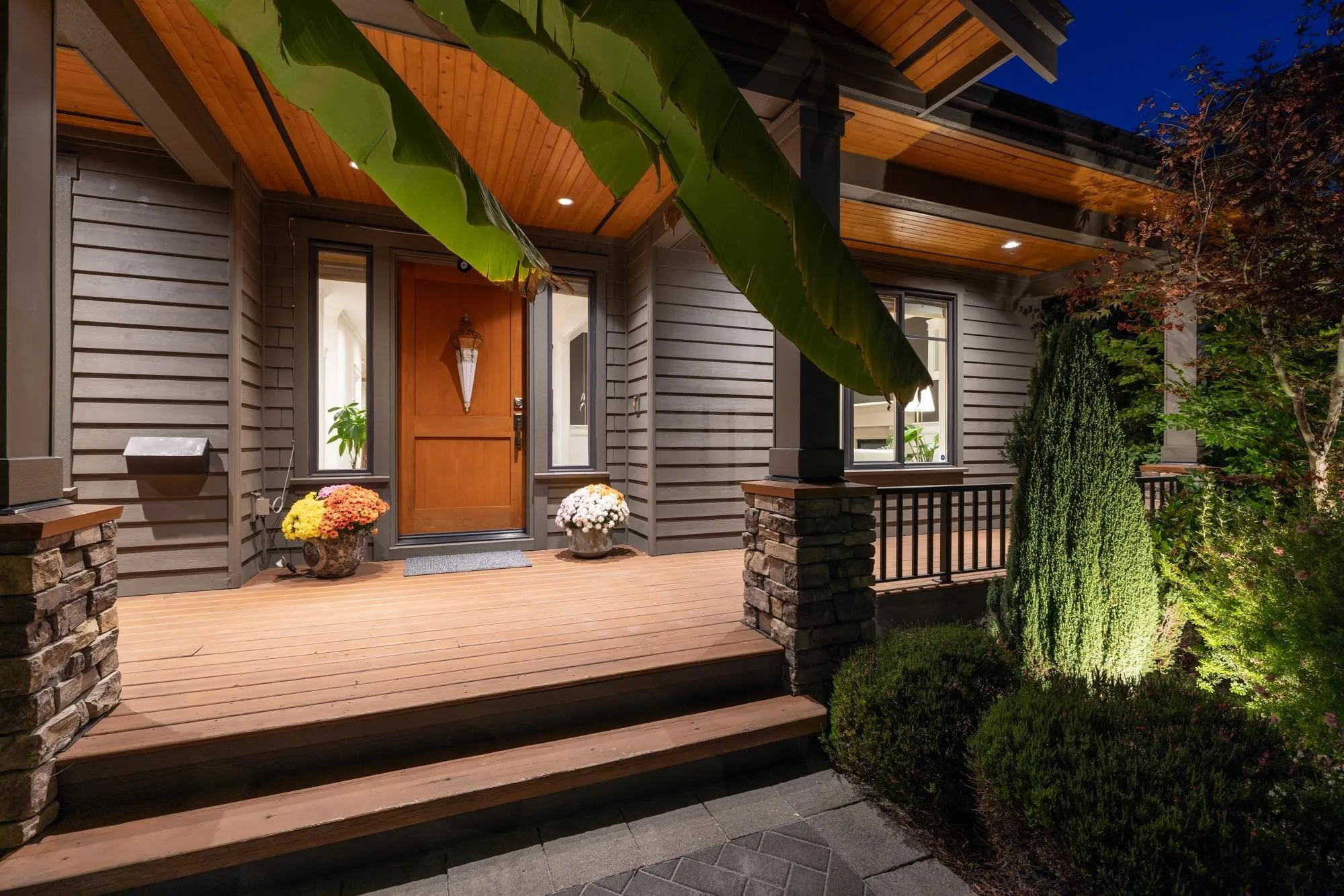 358 W 15th Street