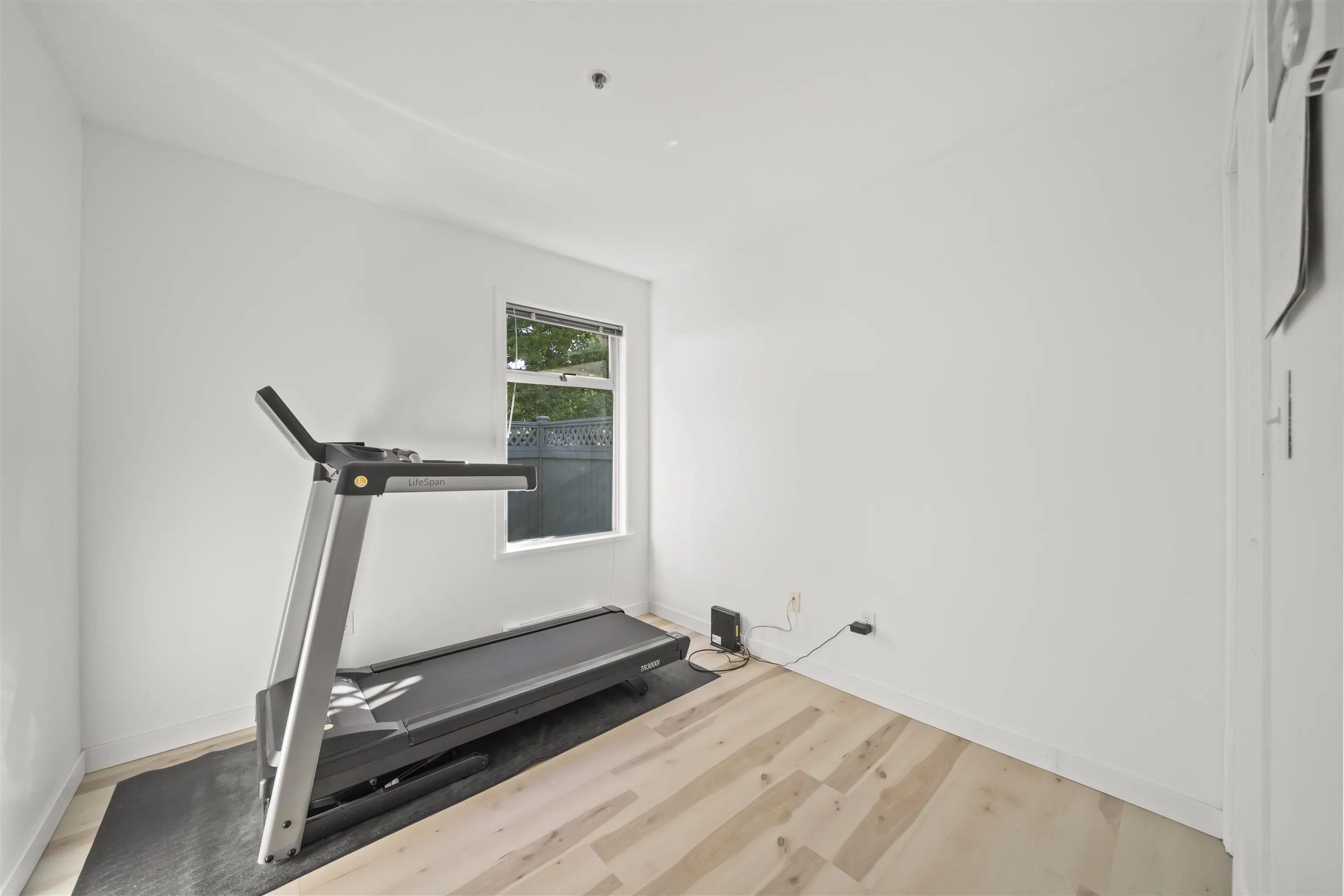 7110 Barnet Road #1