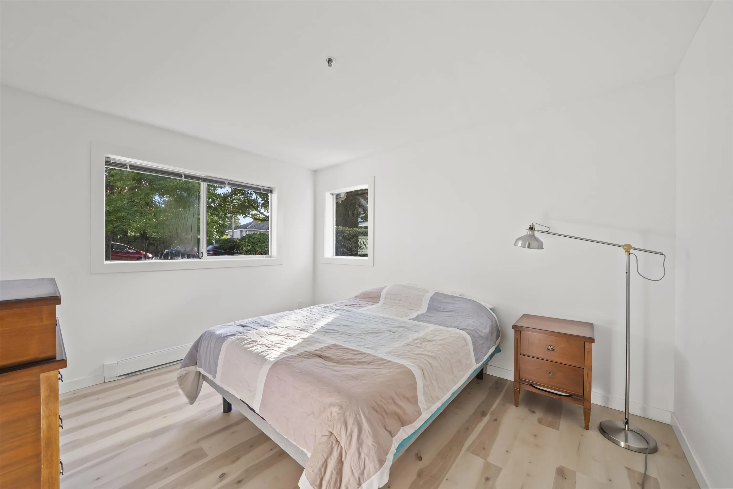 7110 Barnet Road #1