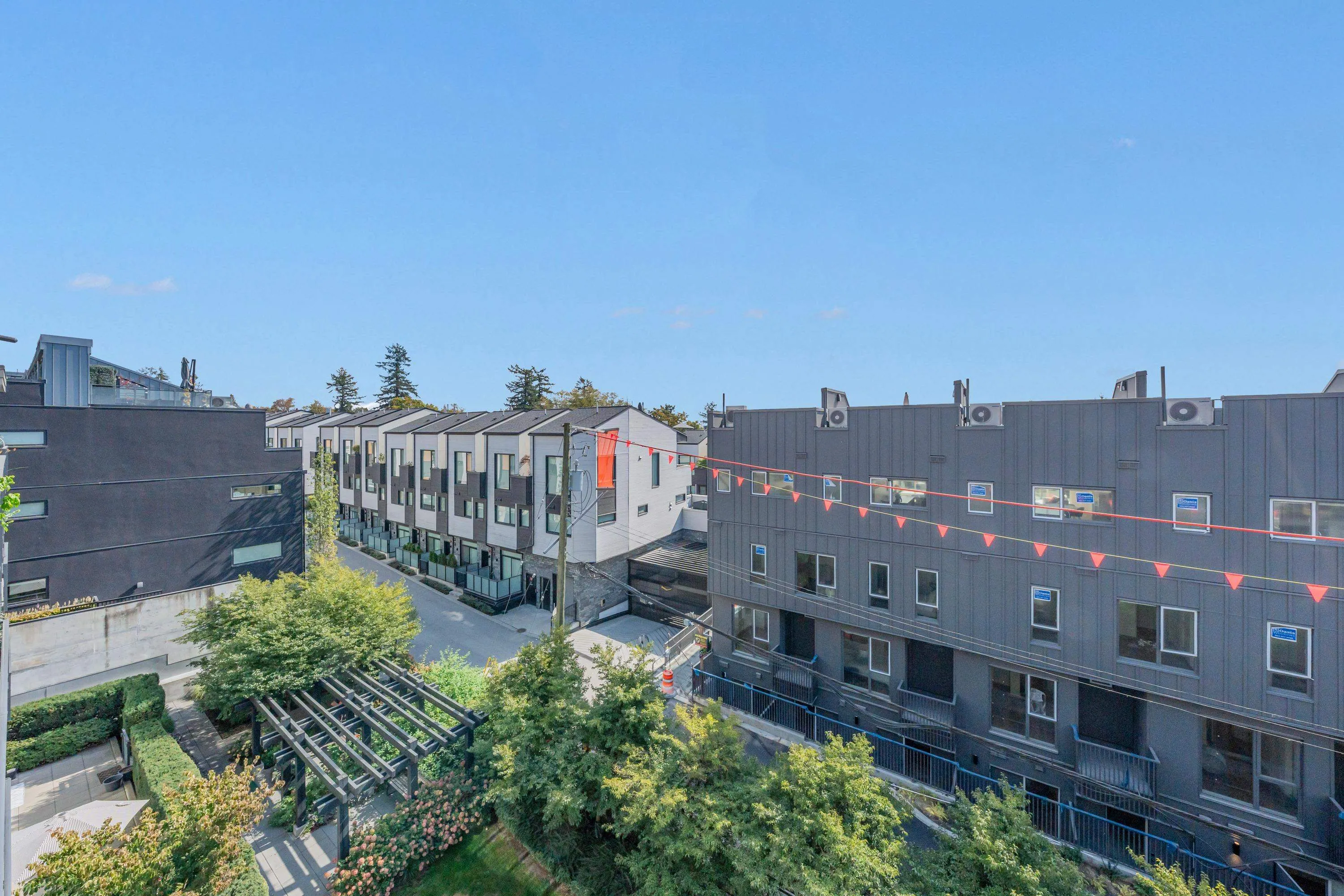 625 E 3rd Street #303