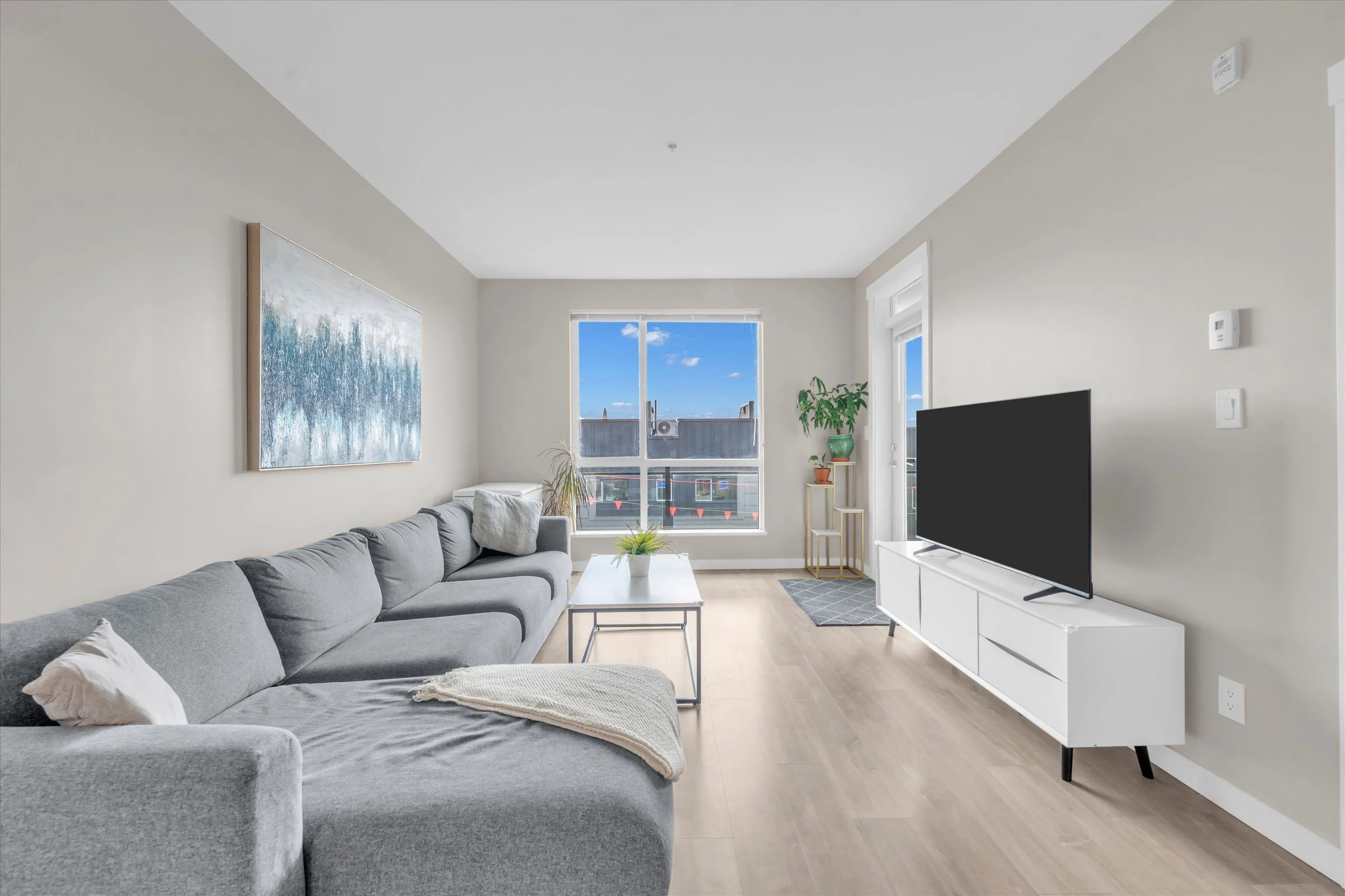 625 E 3rd Street #303