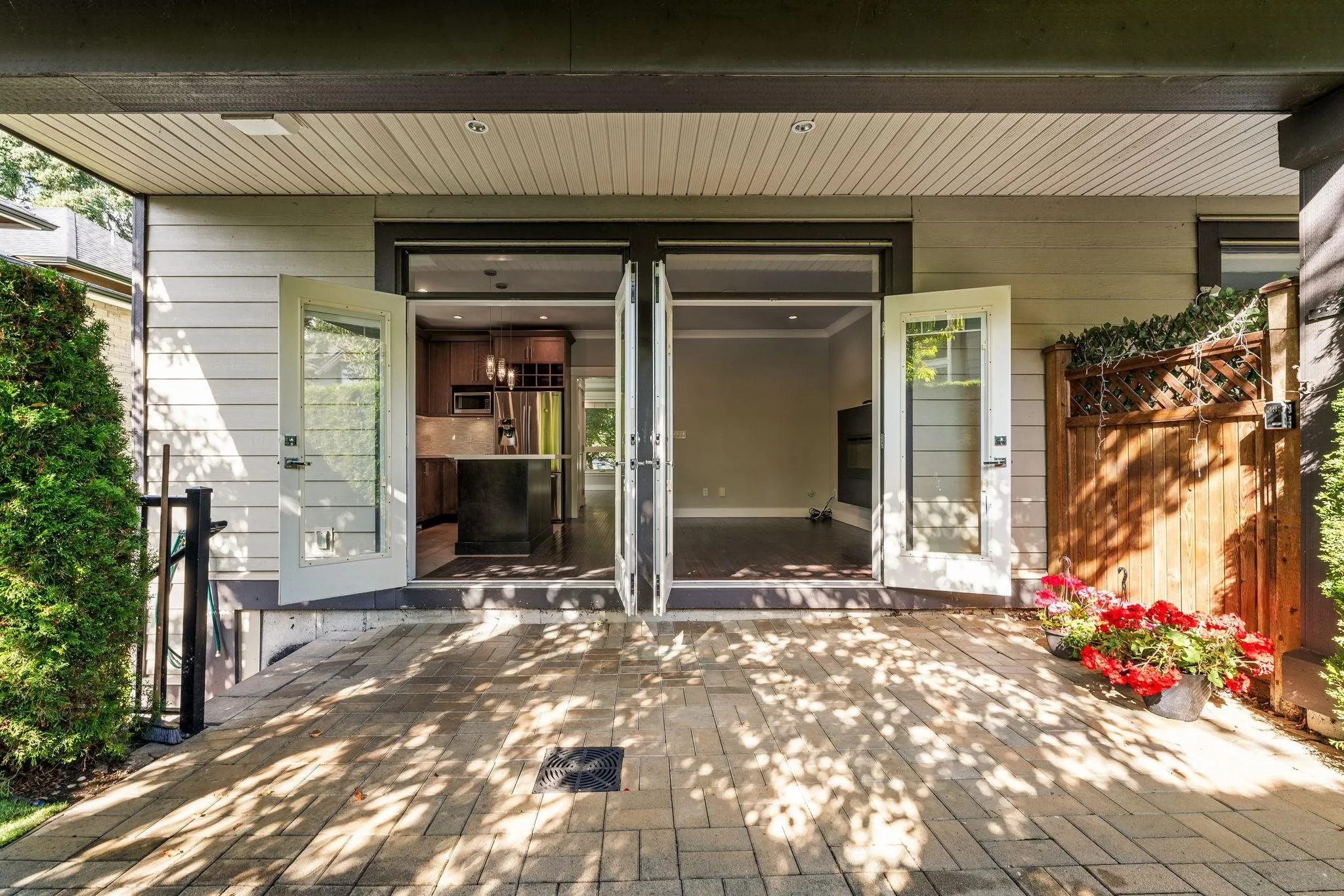 651 W 14th Street #1