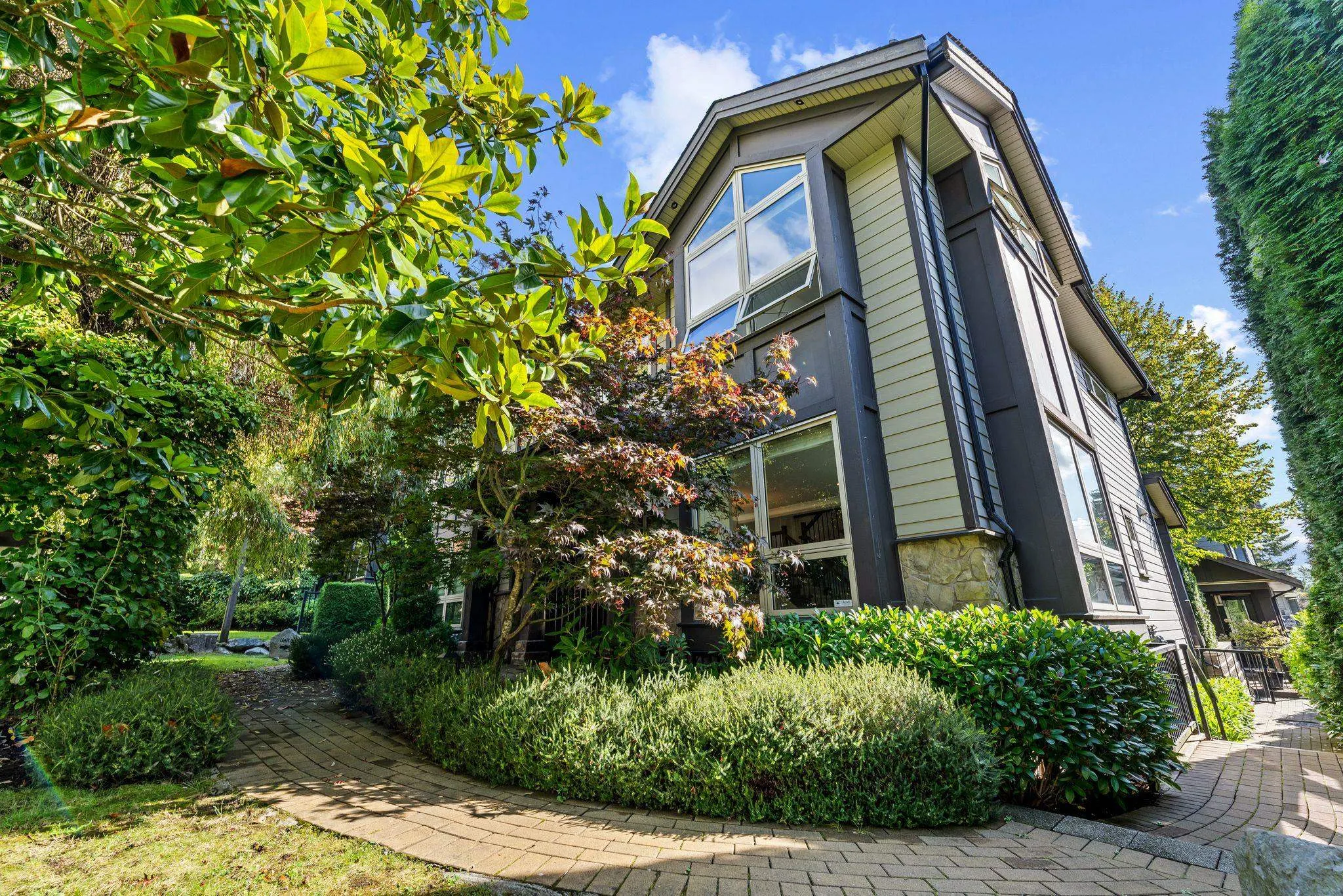 651 W 14th Street #1