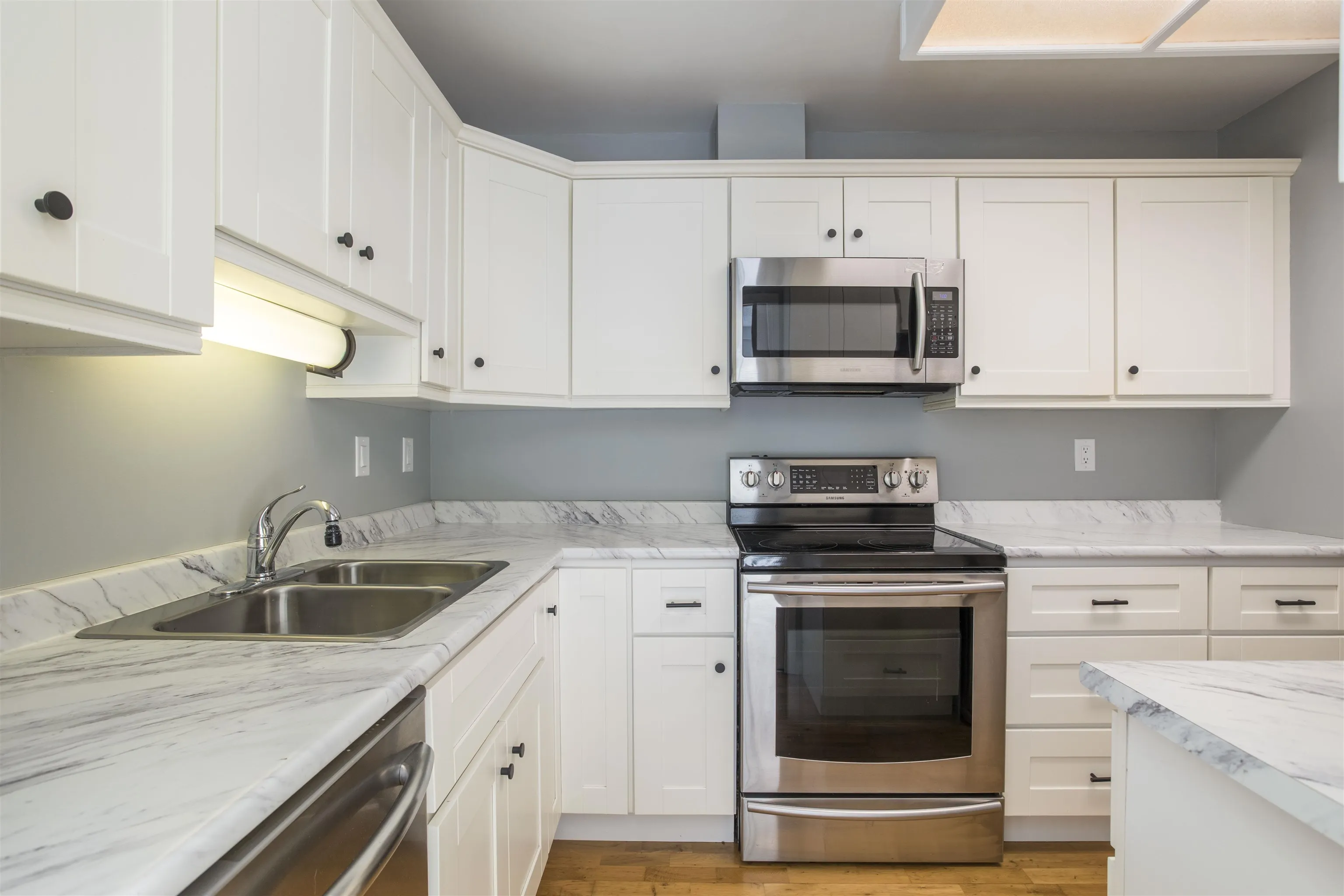 1437 Foster Street #310