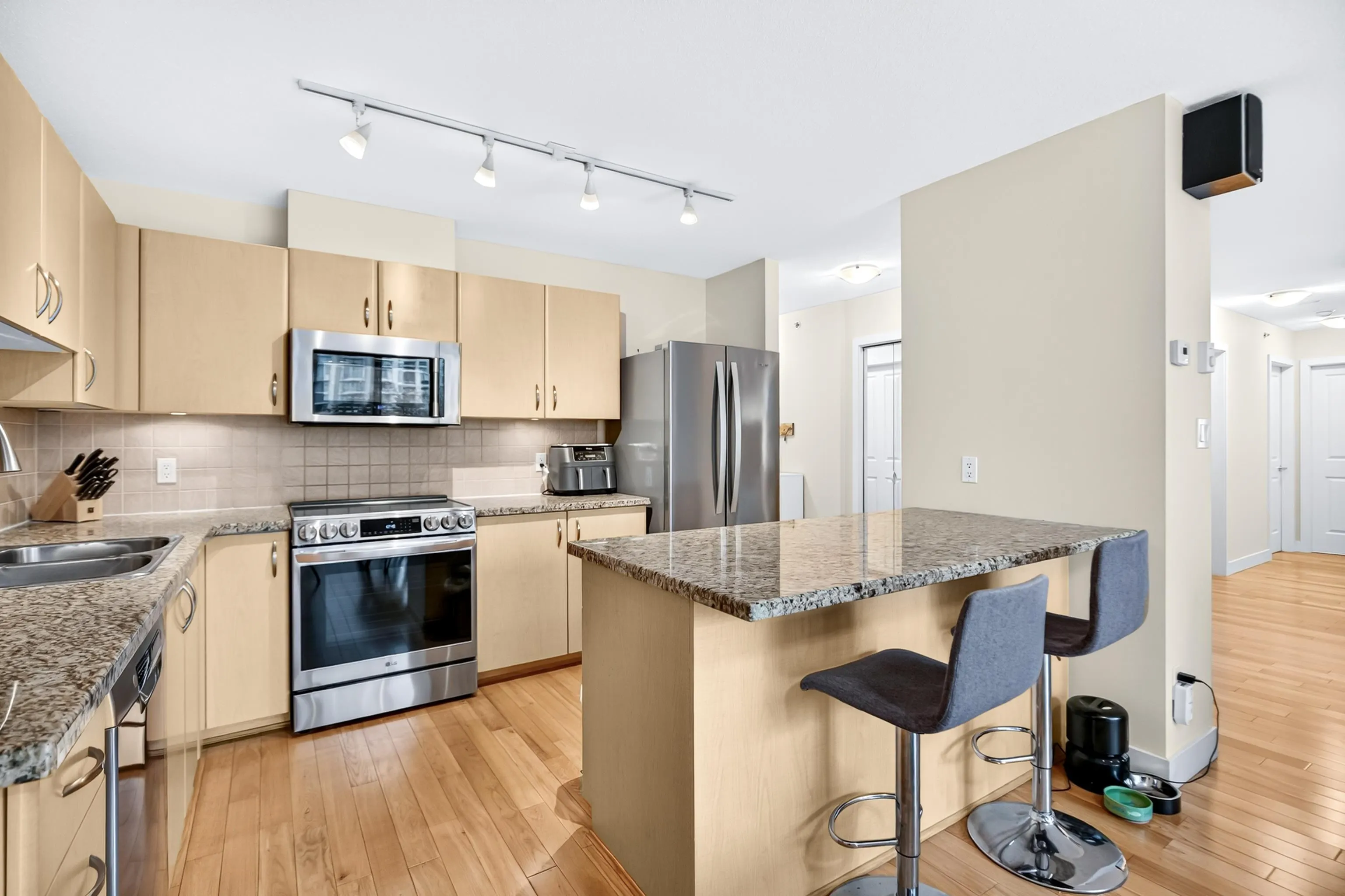 720 Hamilton Street #505