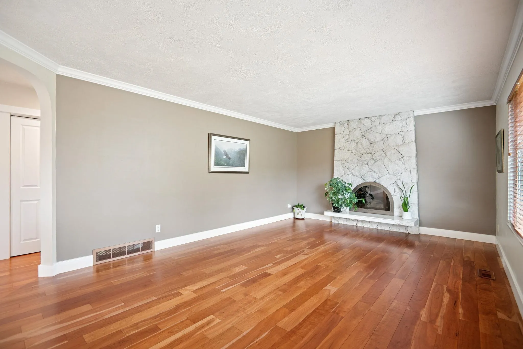 5508 Cedardale Court