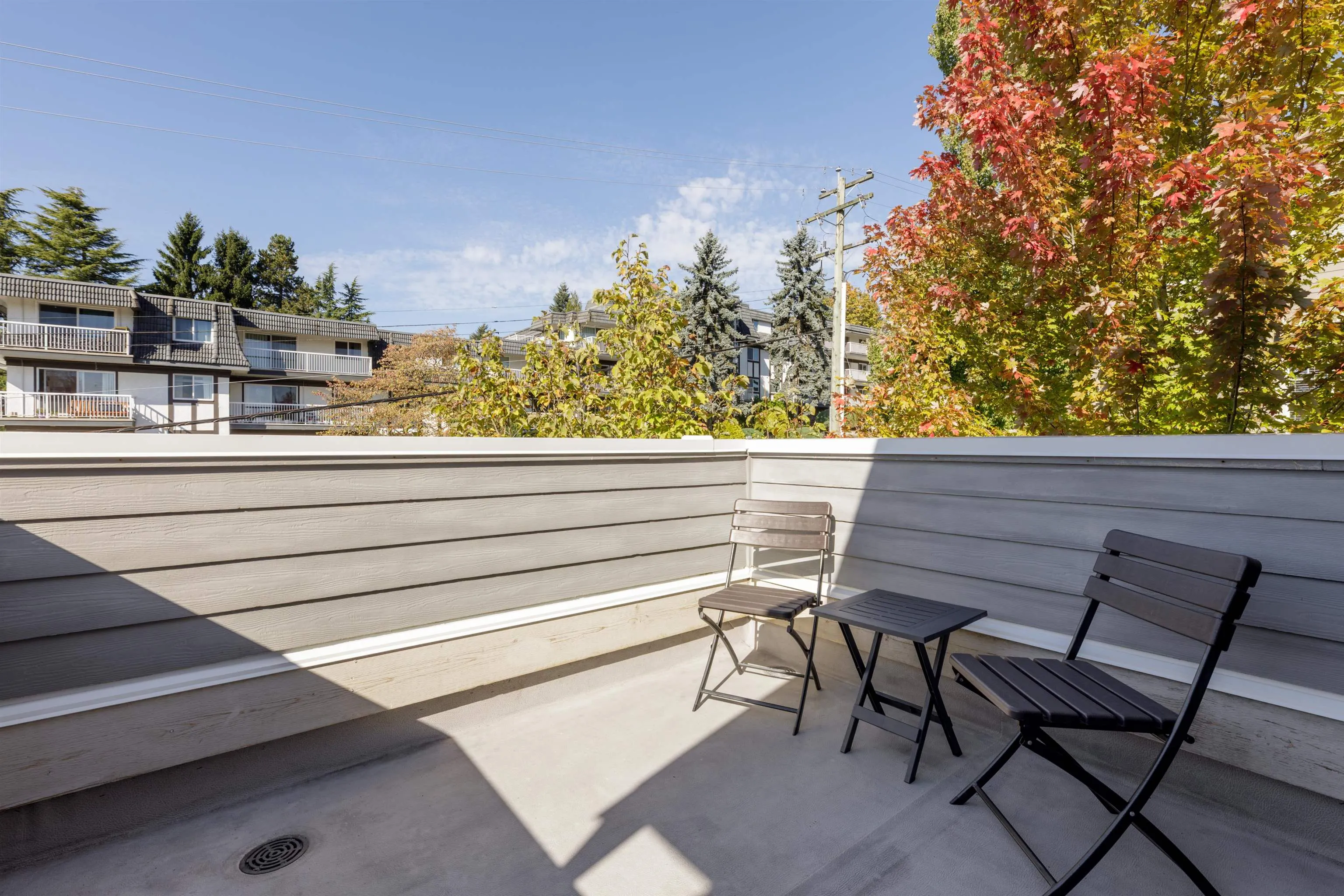 388 Ellesmere Avenue #1