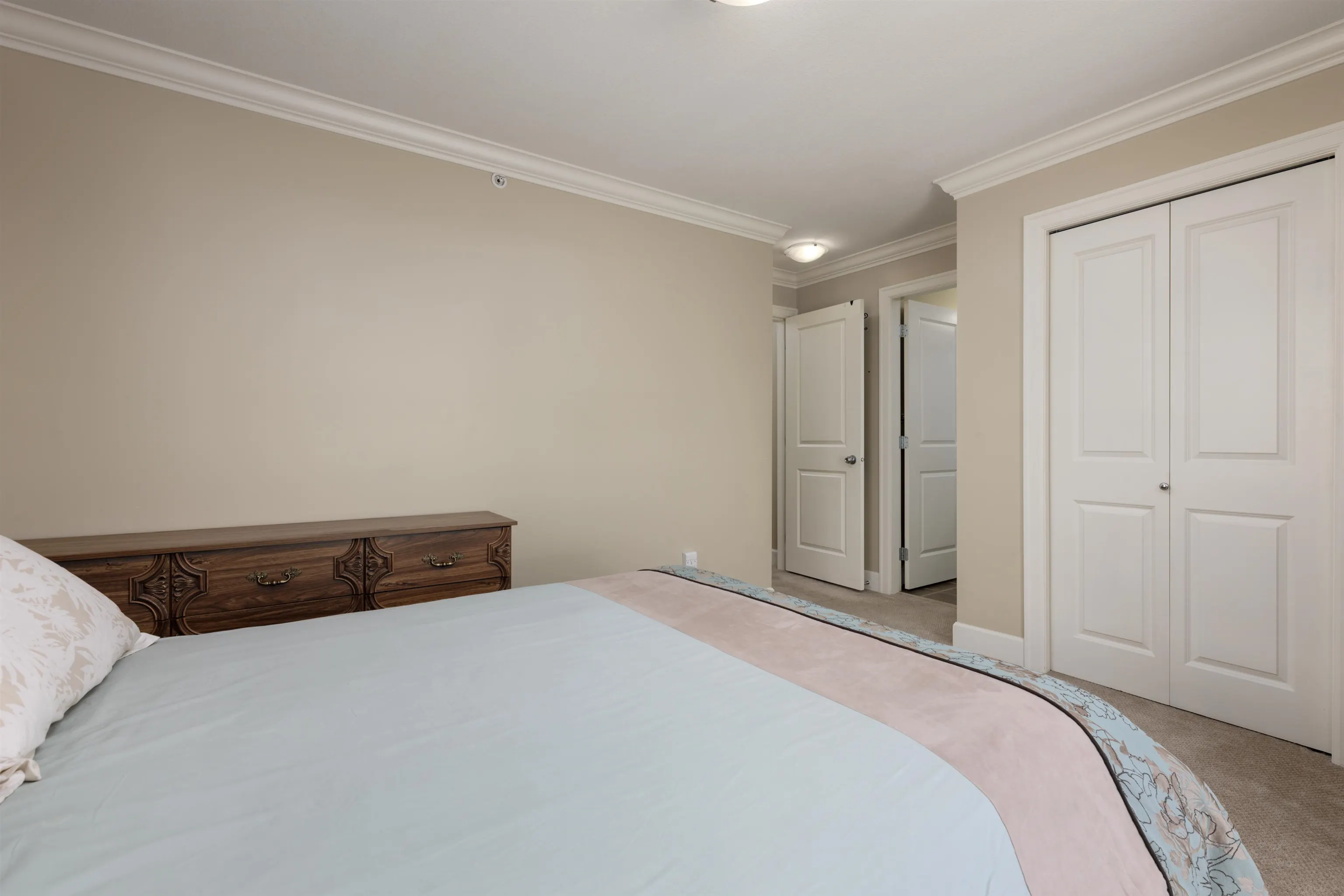 388 Ellesmere Avenue #1