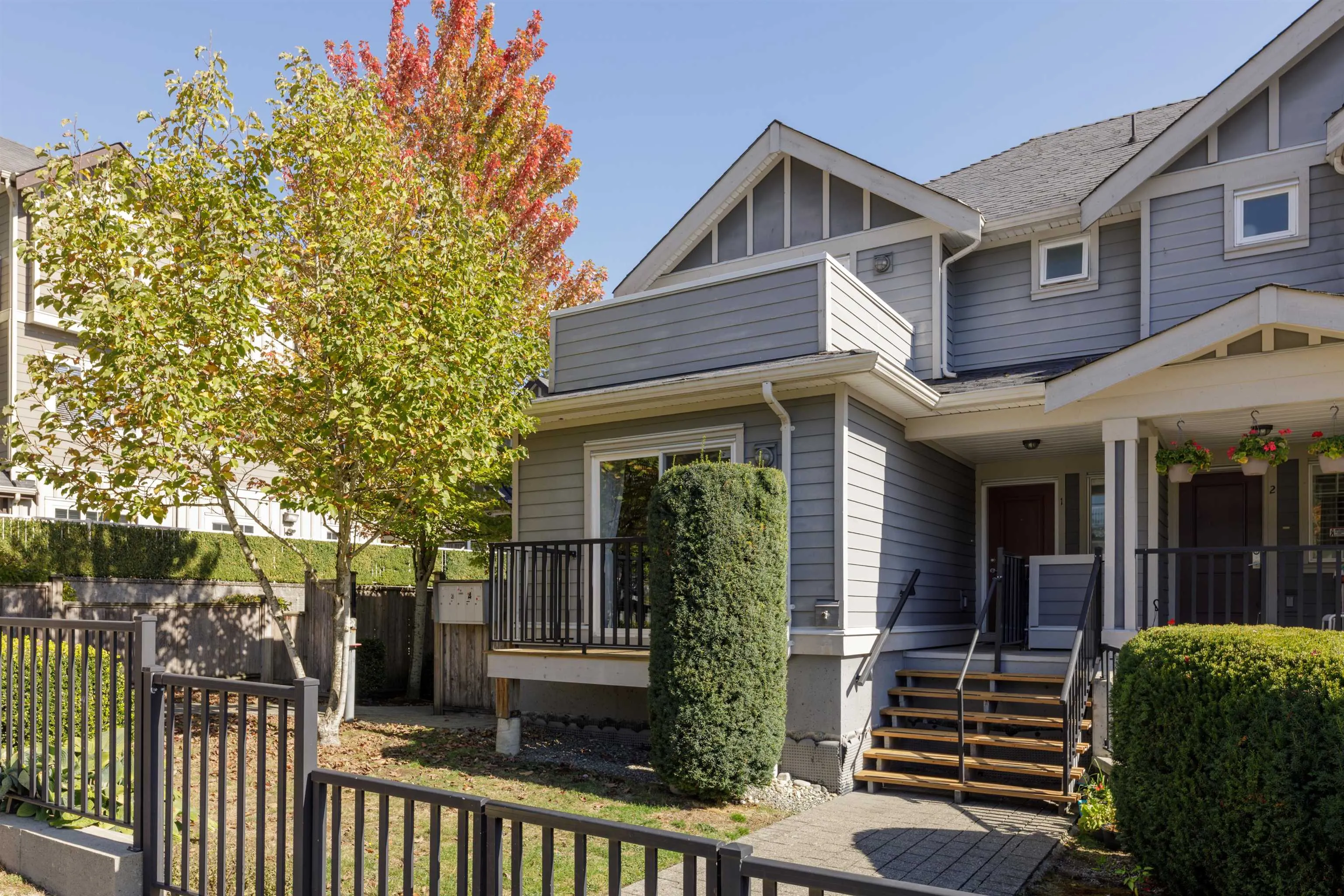 388 Ellesmere Avenue #1