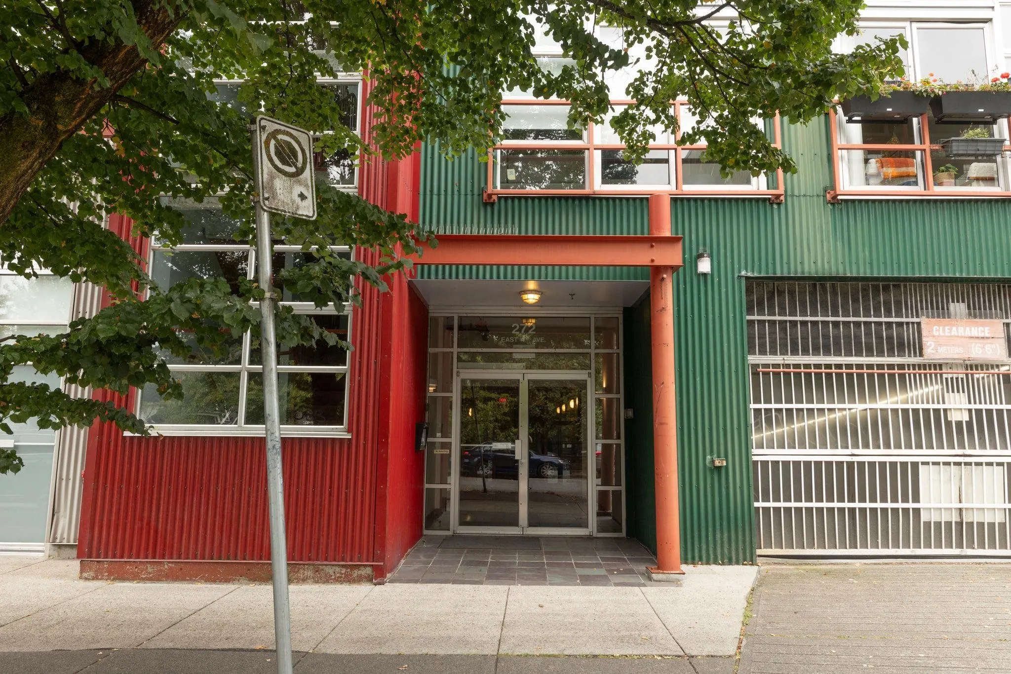 272 E 4th Avenue #106