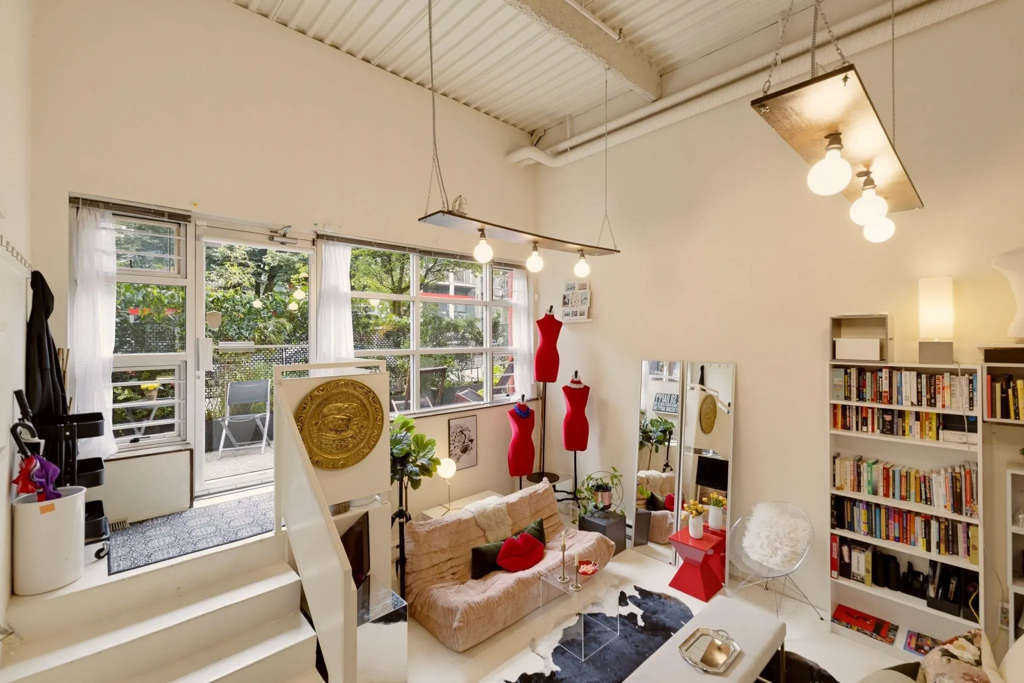 272 E 4th Avenue #106