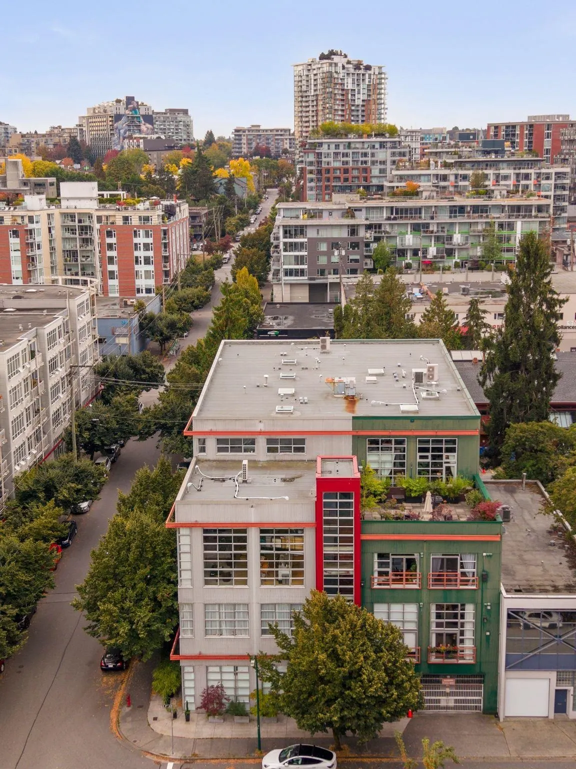 272 E 4th Avenue #106