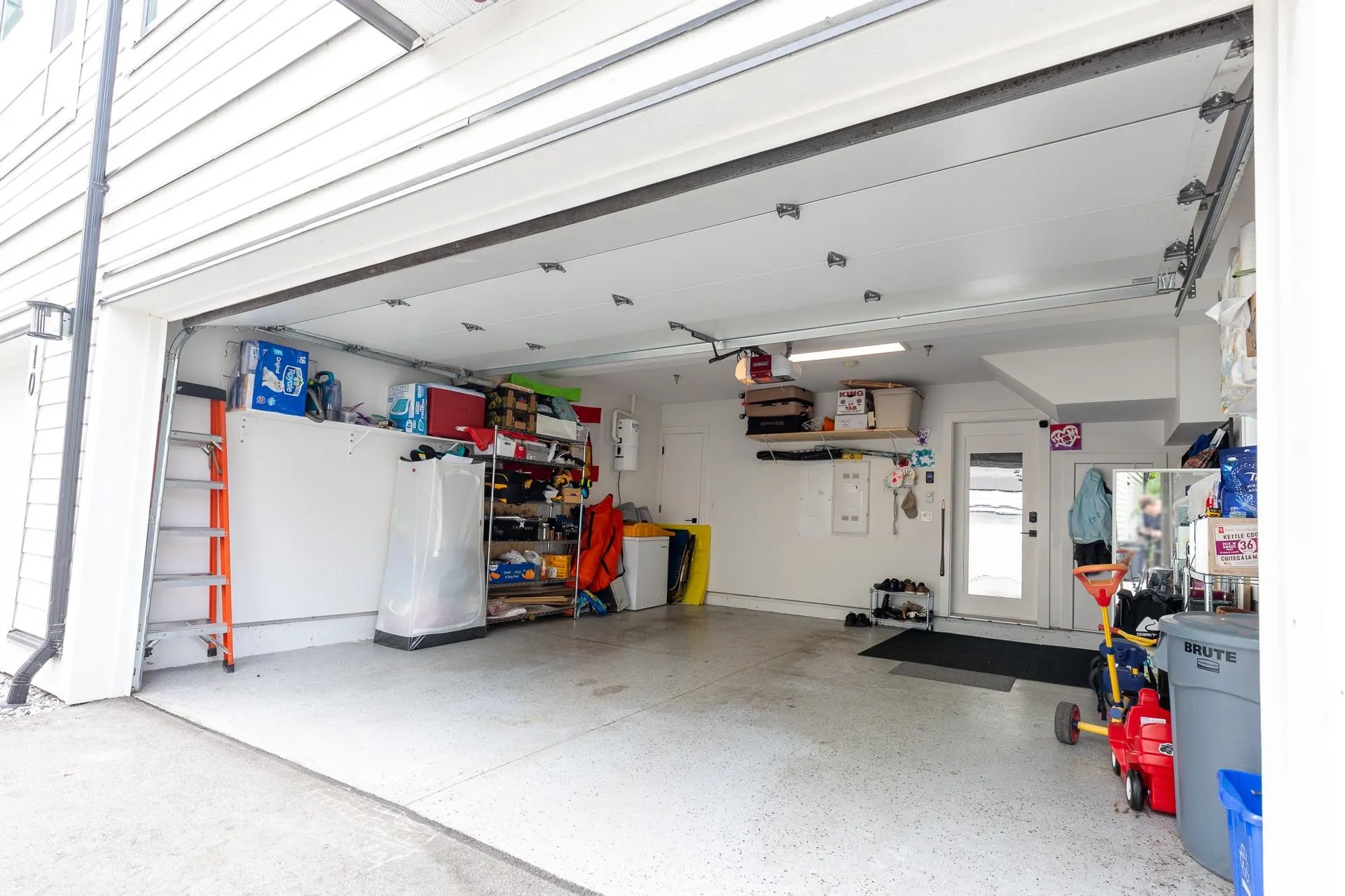 5476 Brydon Crescent #9