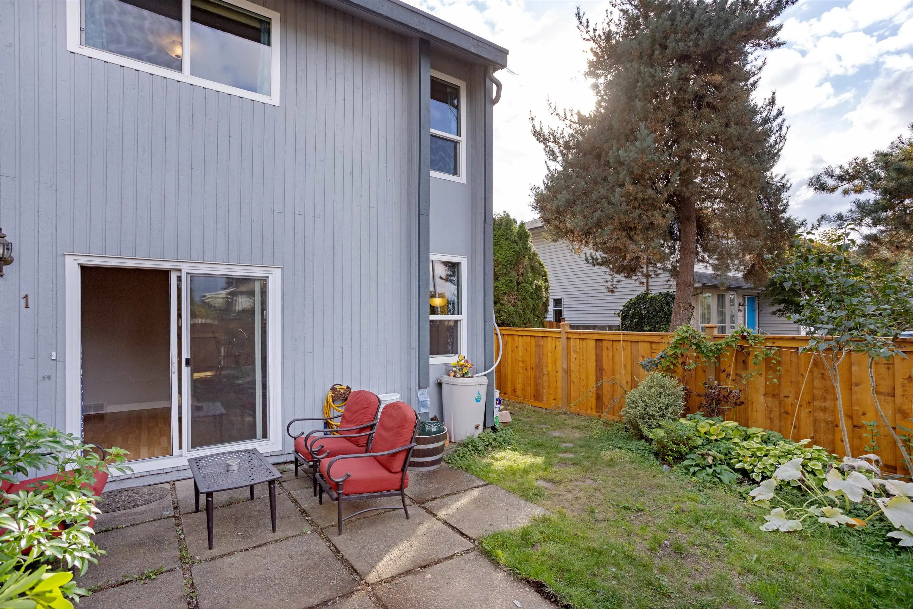 19022 119b Avenue #1