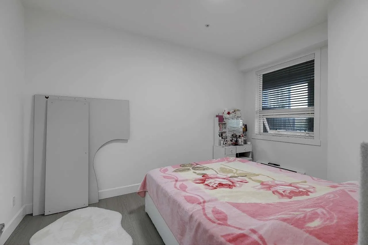 13897 Fraser Highway #204