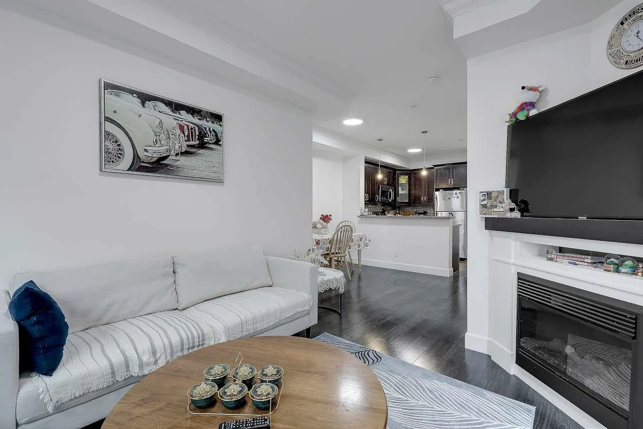 13897 Fraser Highway #204
