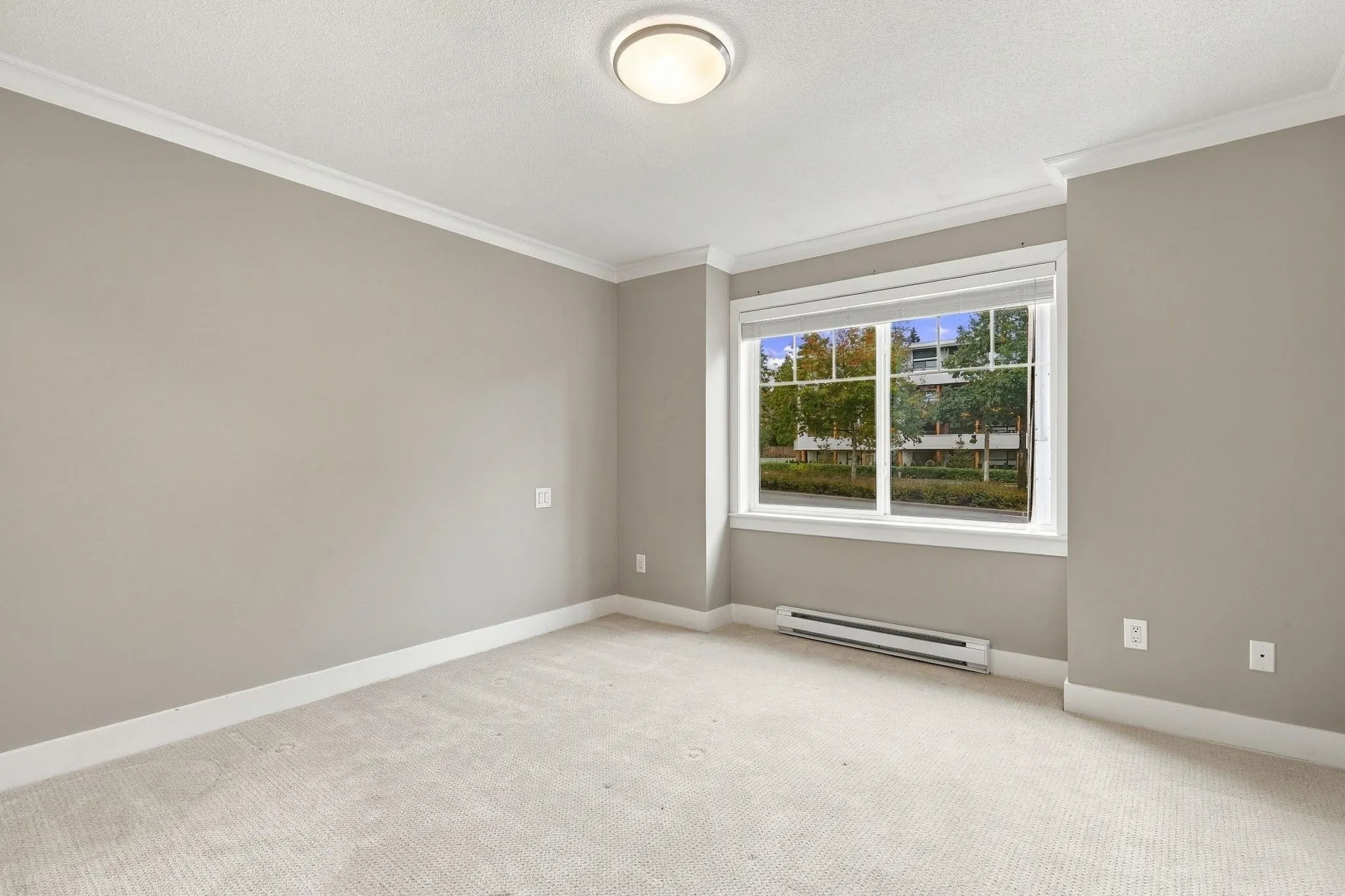 2689 Parkway Drive #26