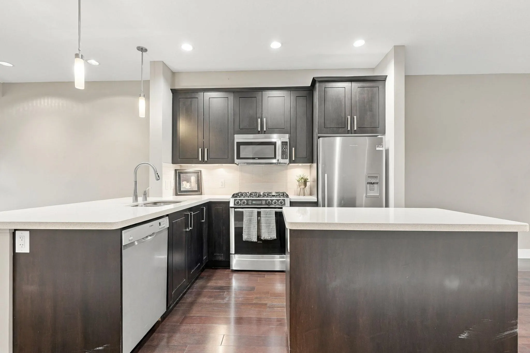 2689 Parkway Drive #26