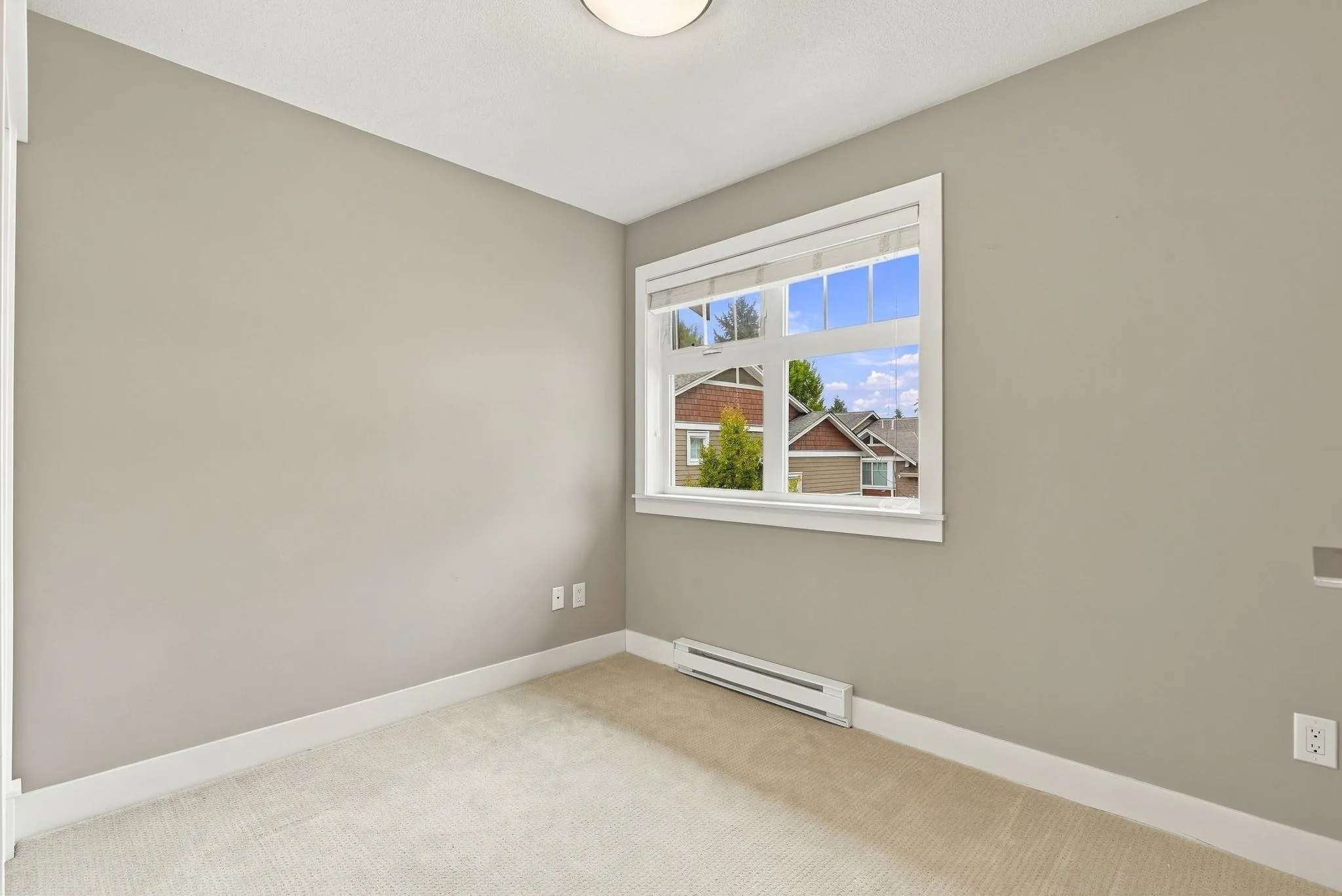 2689 Parkway Drive #26