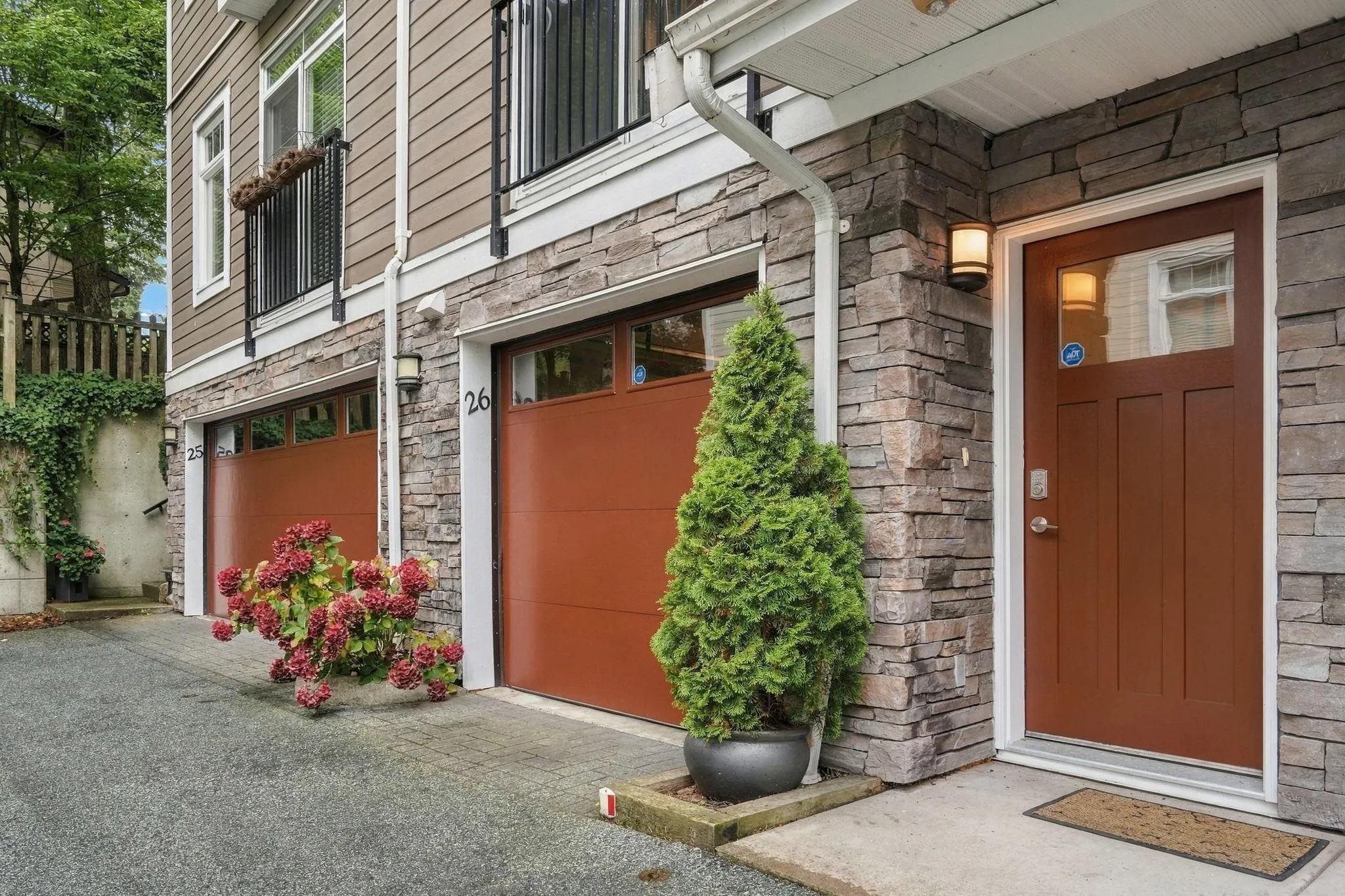 2689 Parkway Drive #26