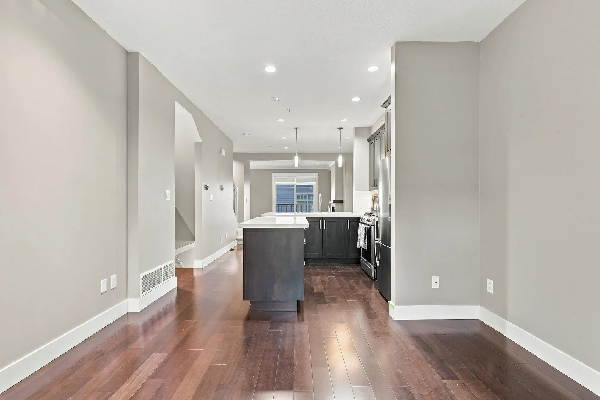 2689 Parkway Drive #26