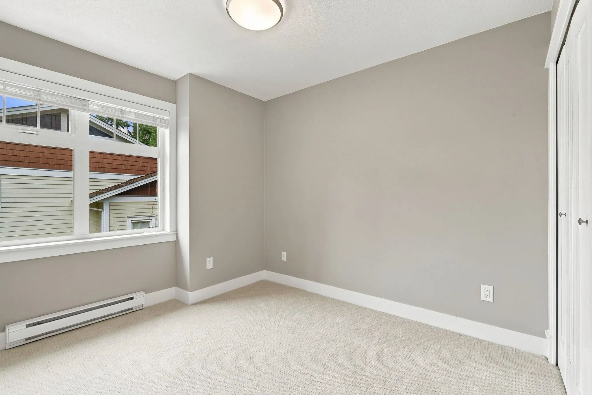 2689 Parkway Drive #26