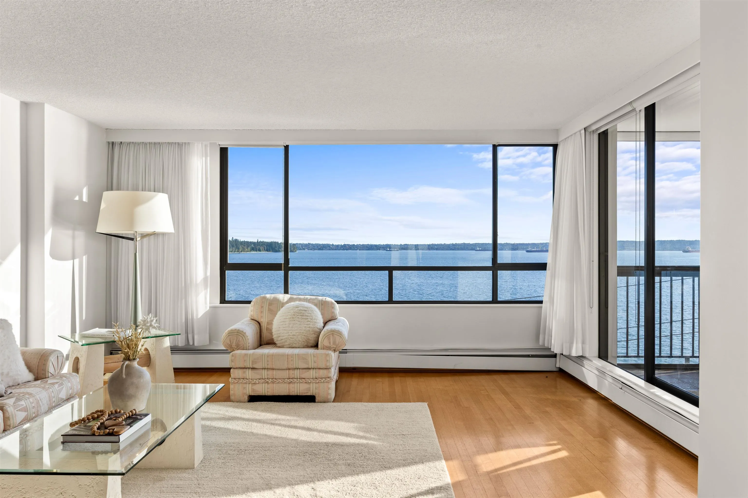 1930 Bellevue Avenue #401