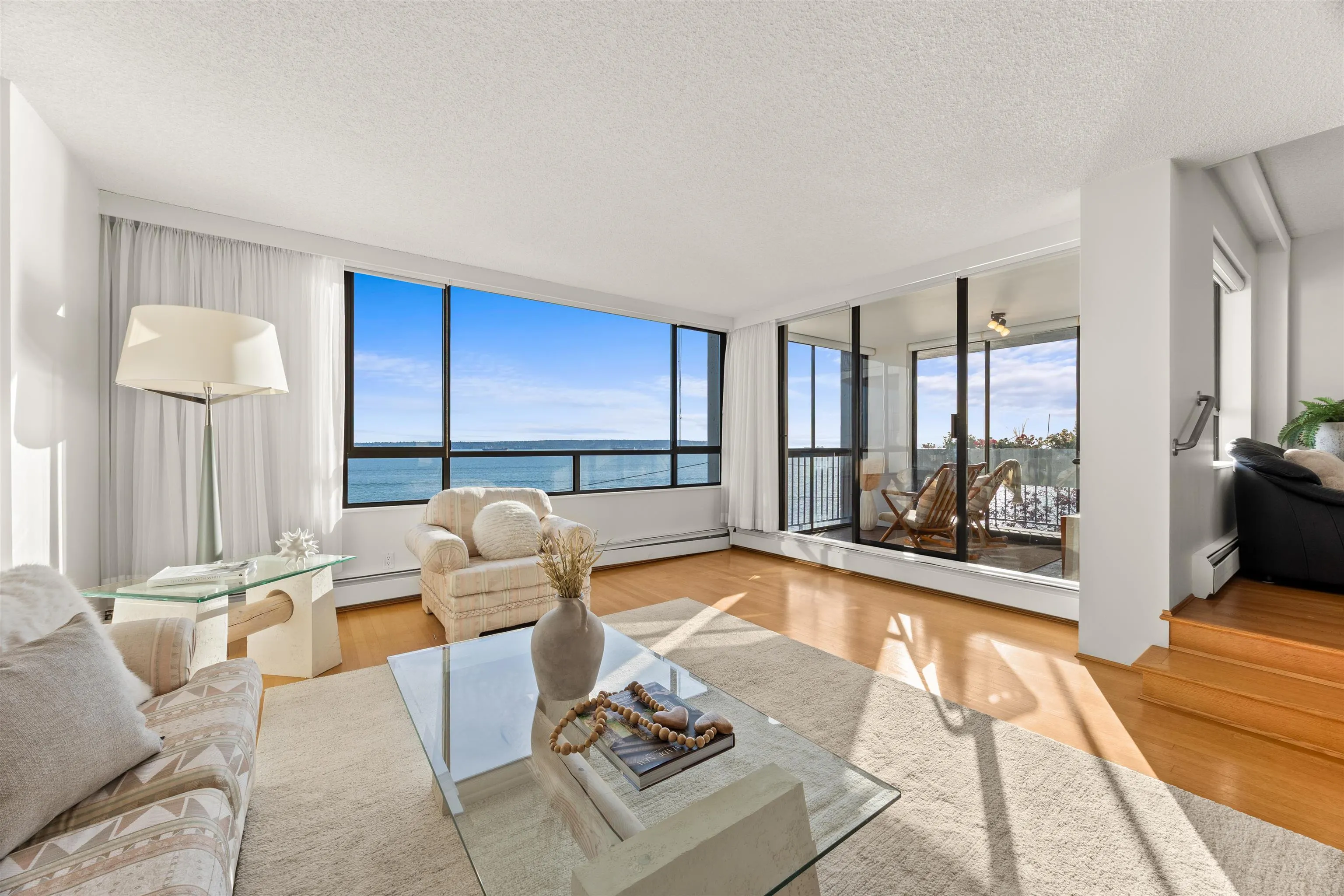 1930 Bellevue Avenue #401
