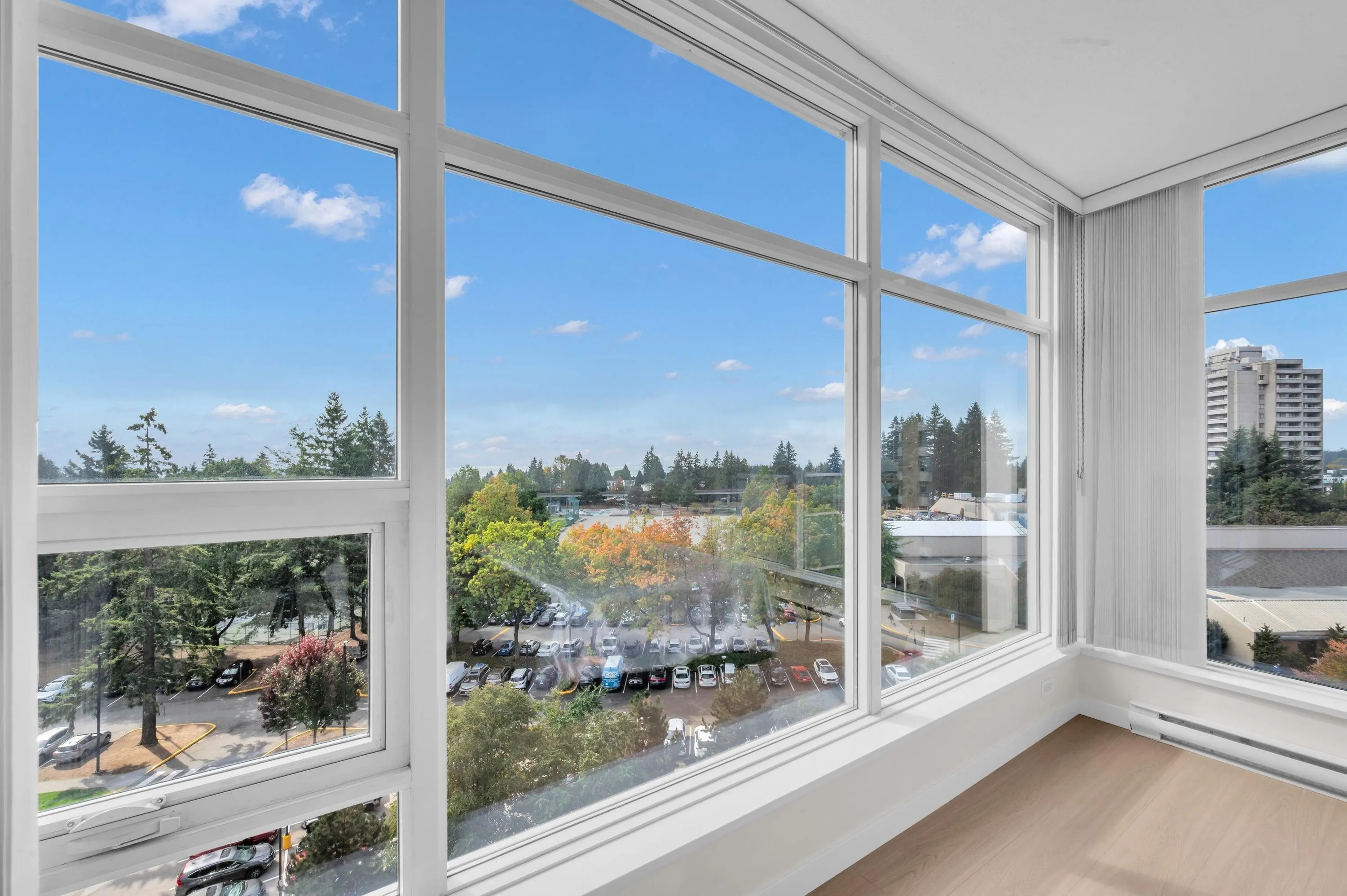 4880 Bennett Street #908