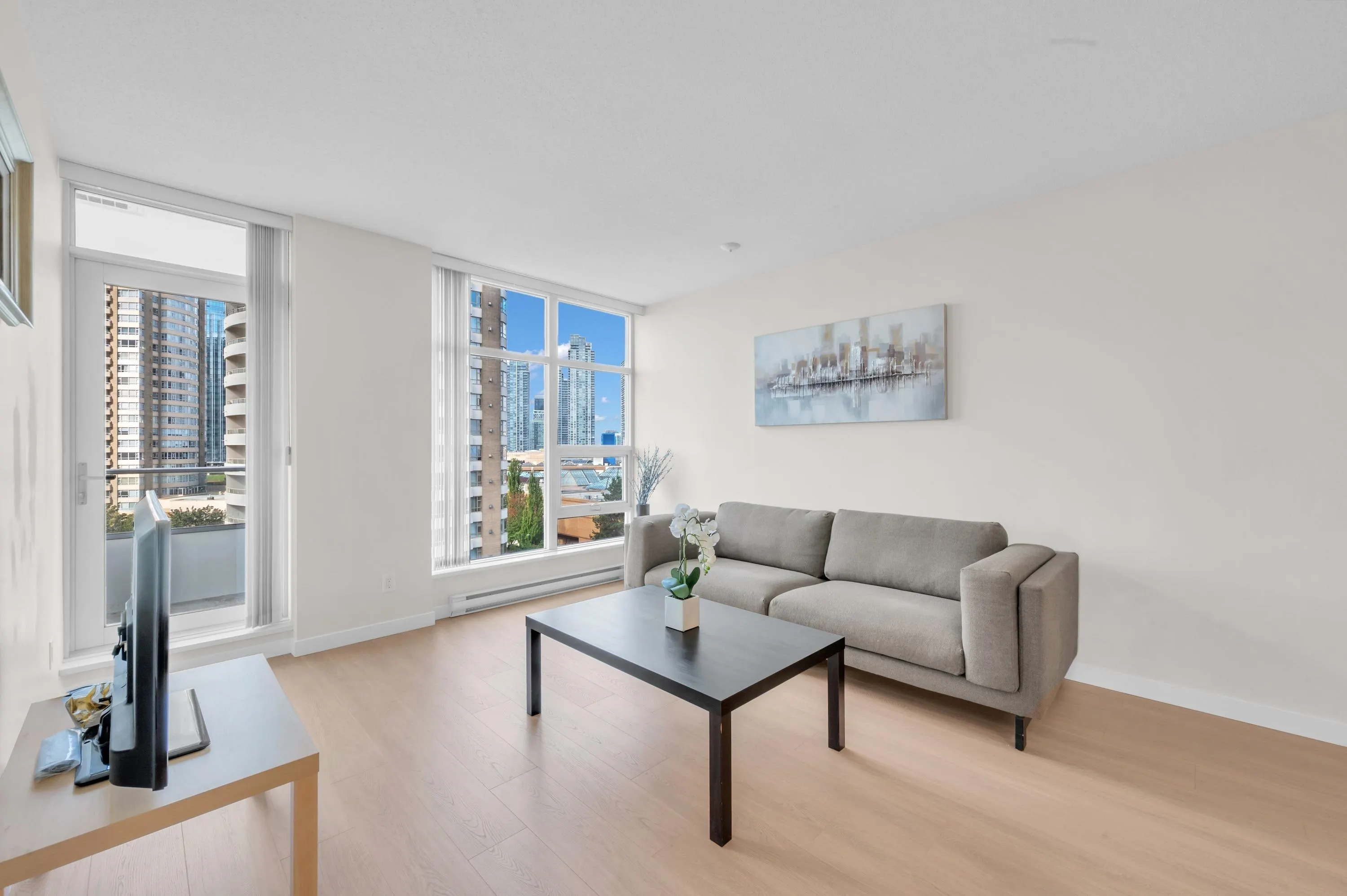 4880 Bennett Street #908