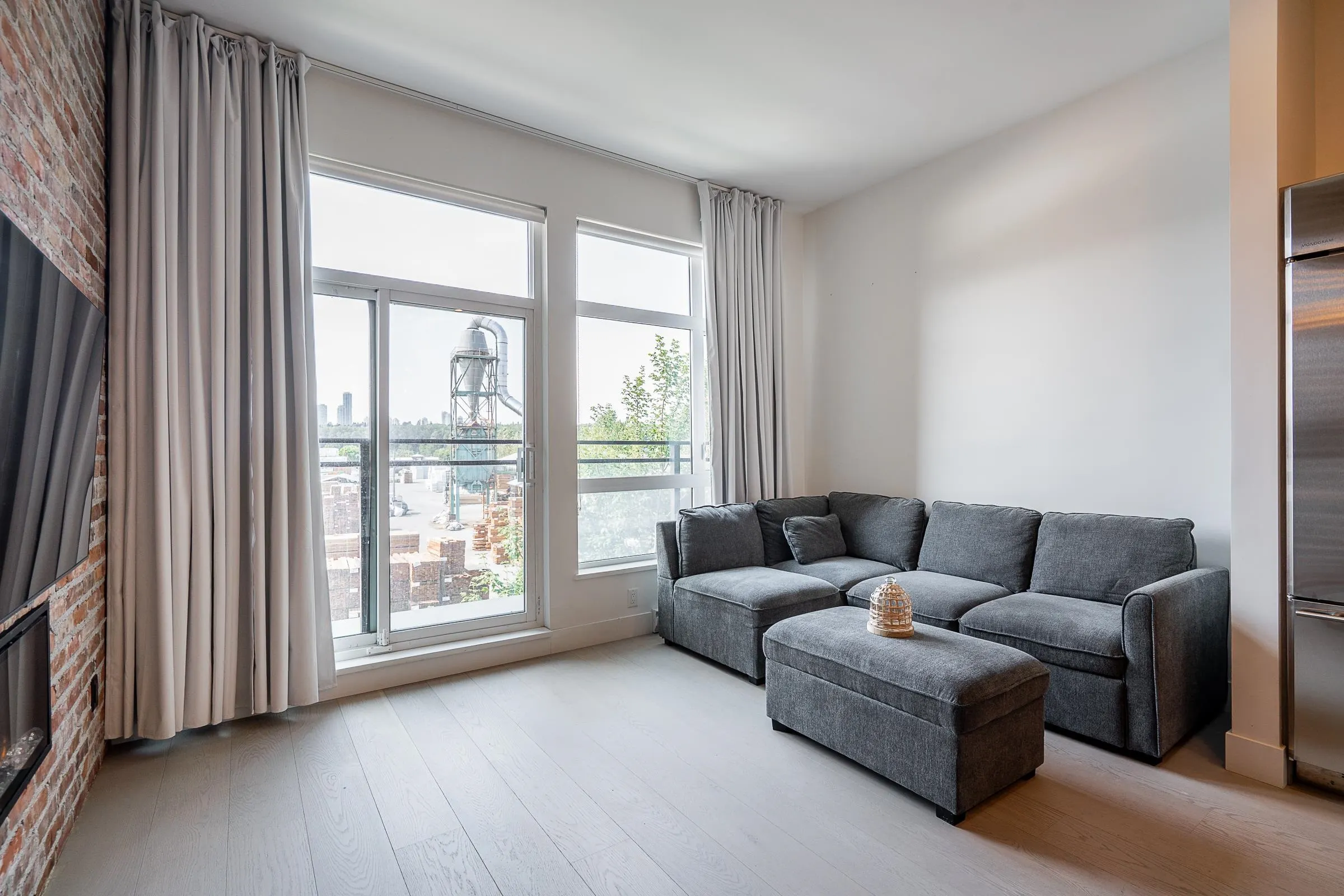300 Salter Street #322