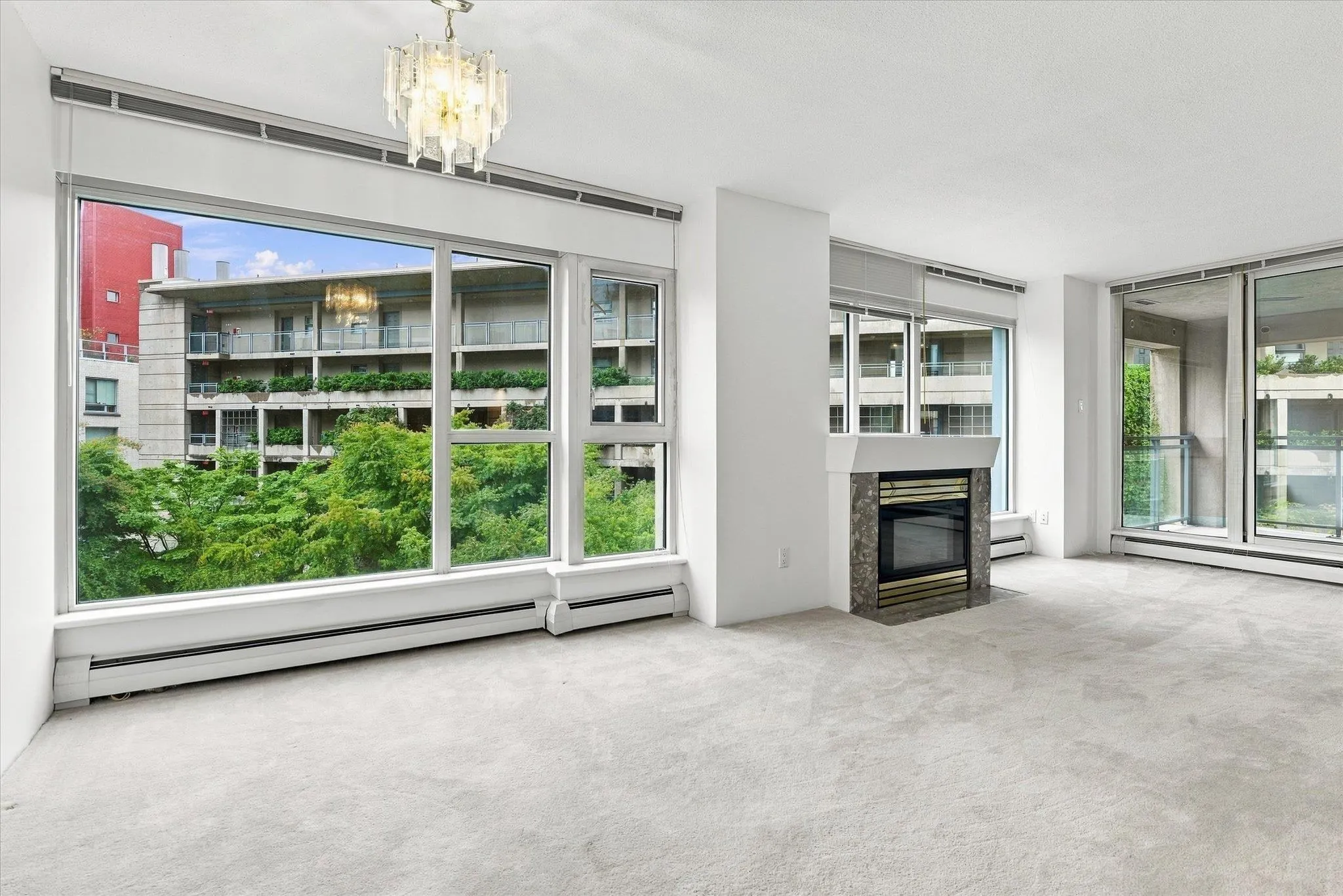 183 Keefer Place #603