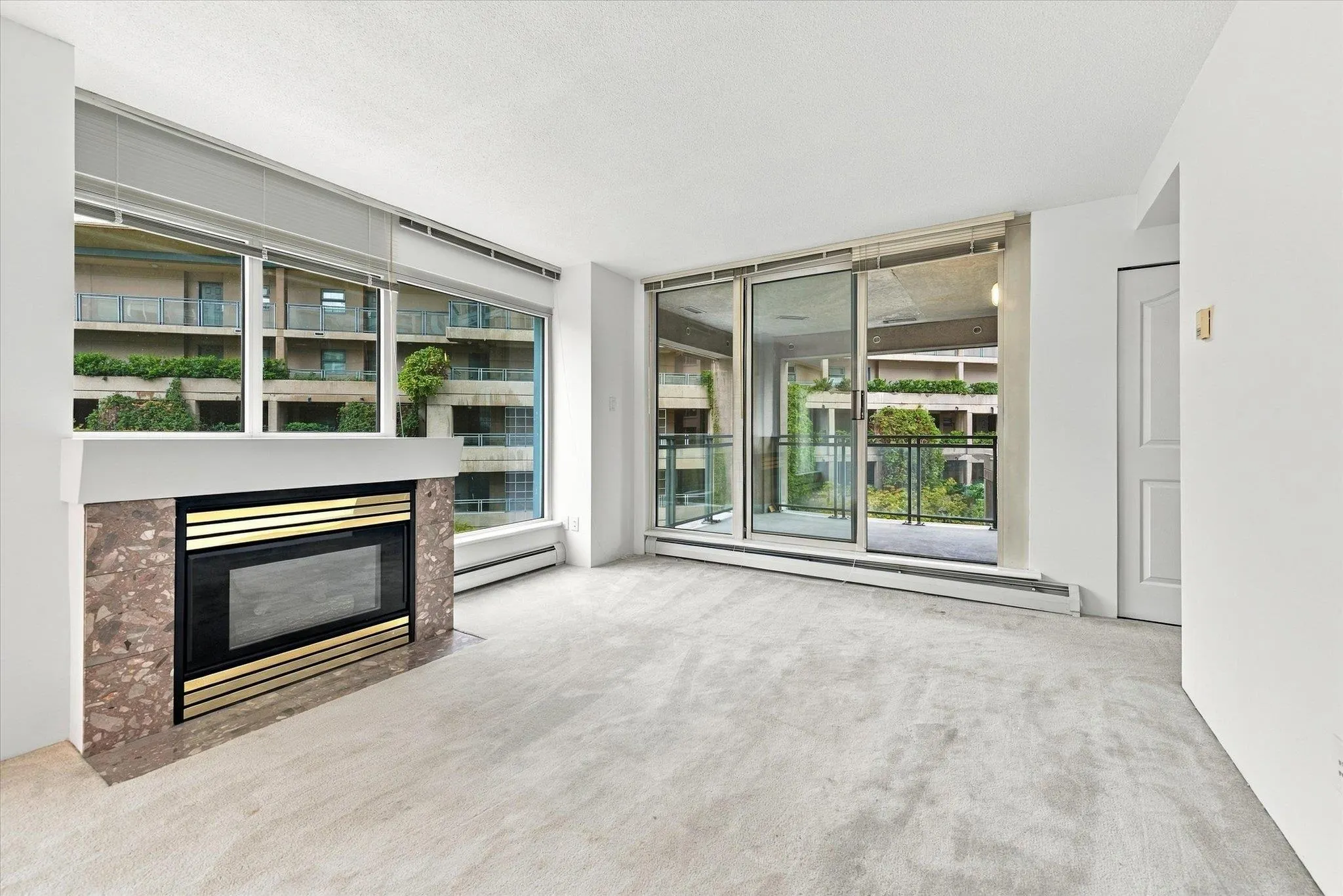 183 Keefer Place #603