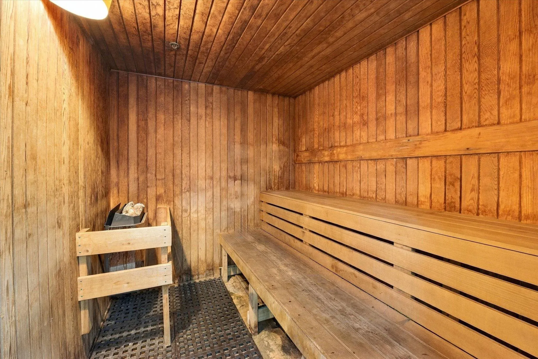 183 Keefer Place #603
