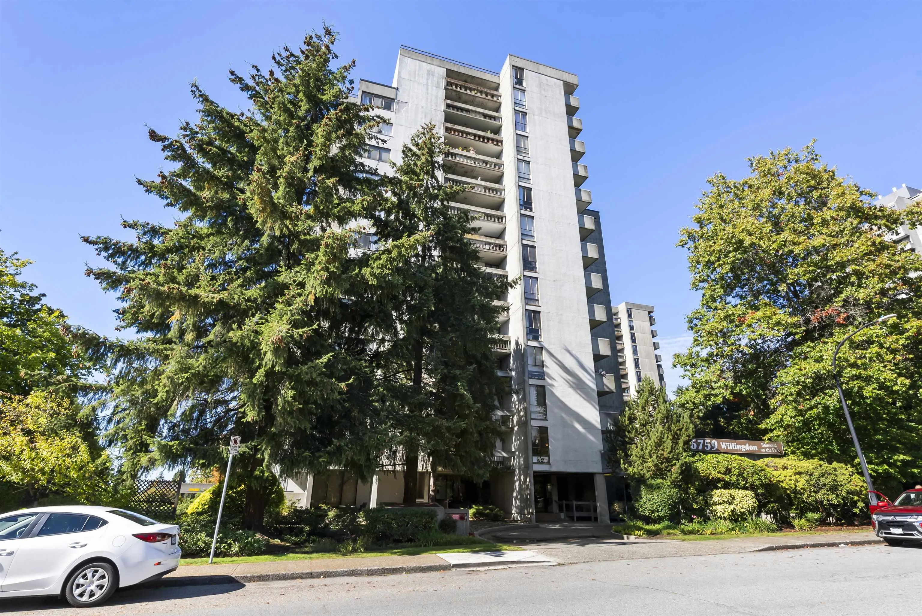 6759 Willingdon Avenue #706