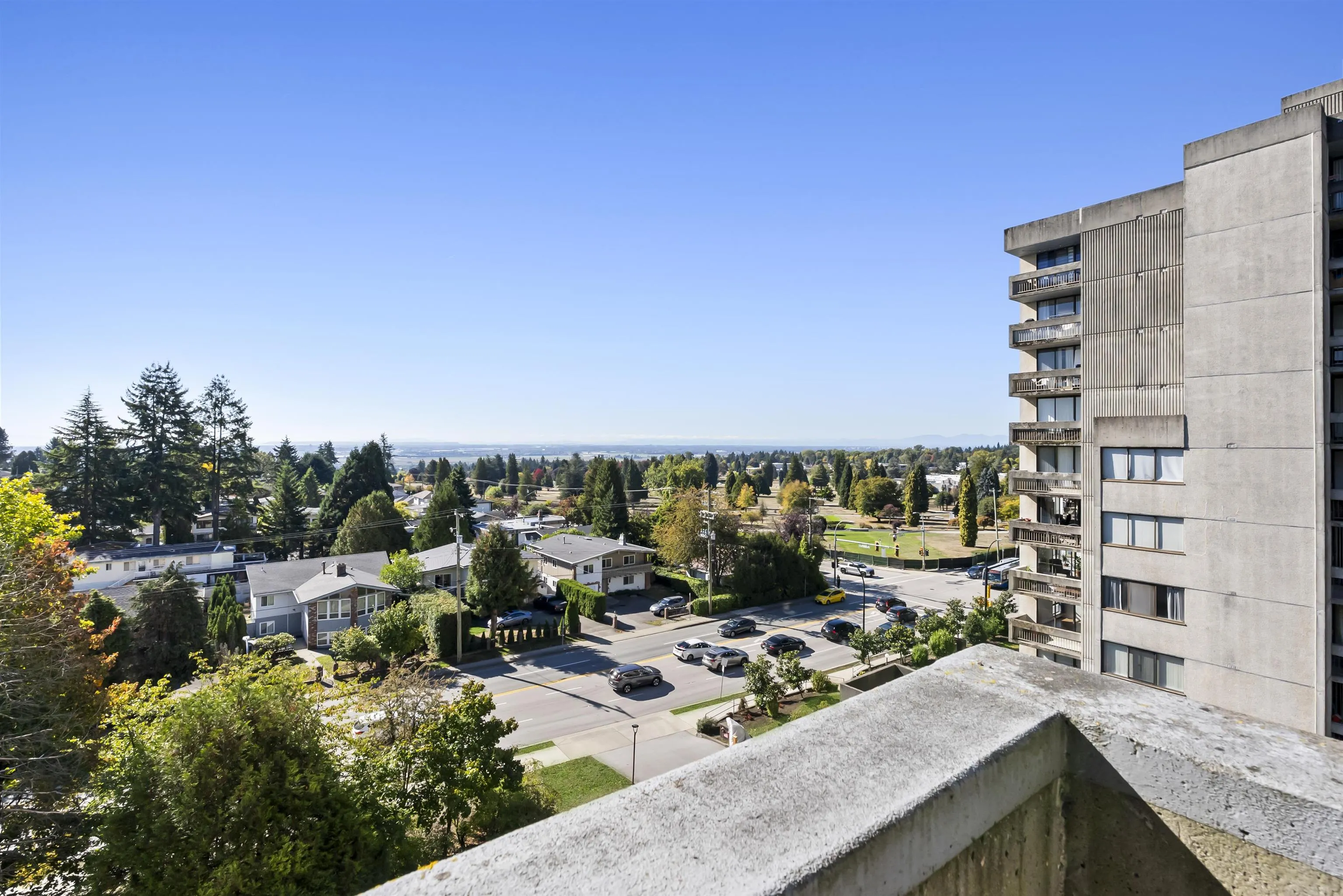 6759 Willingdon Avenue #706