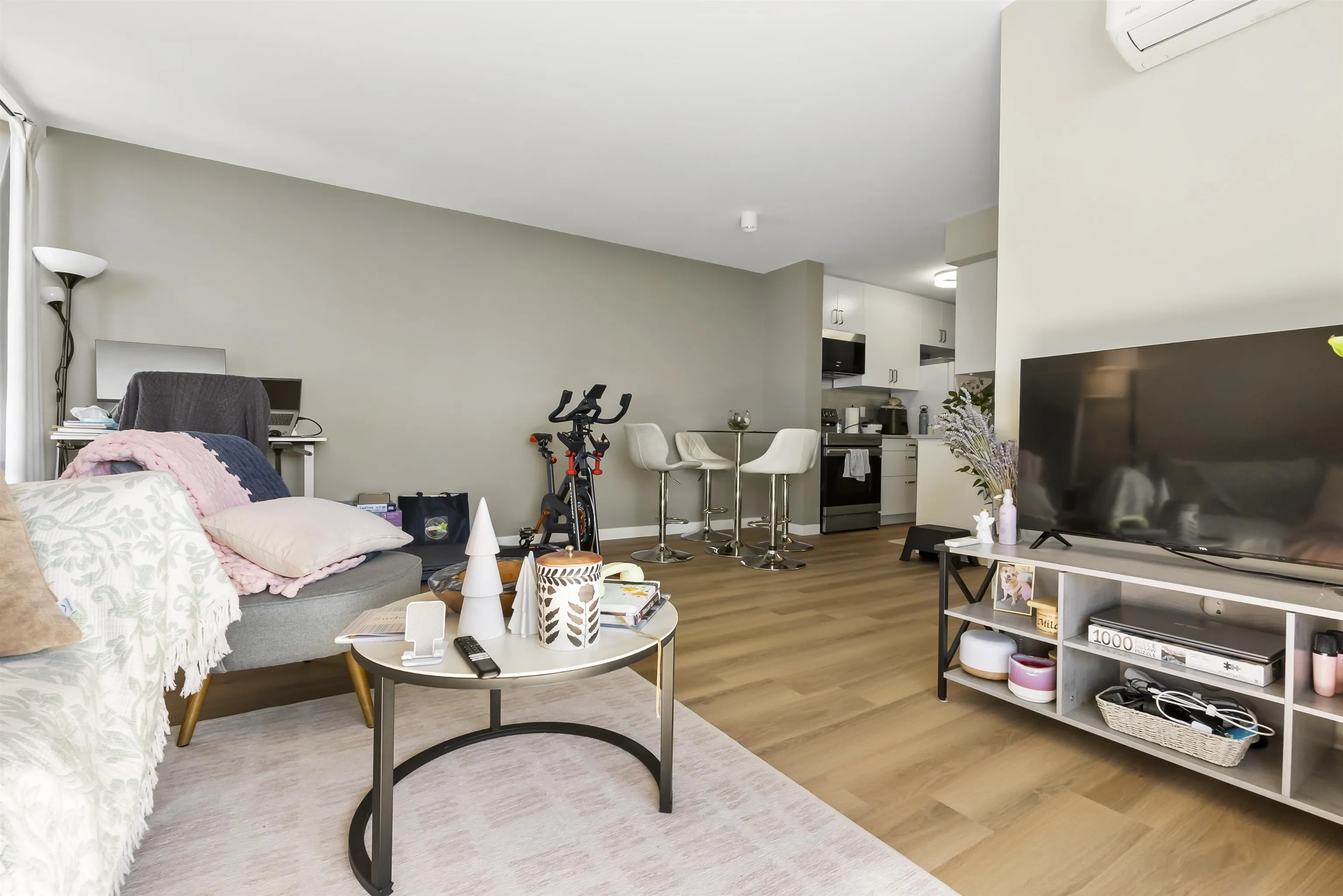 6759 Willingdon Avenue #706