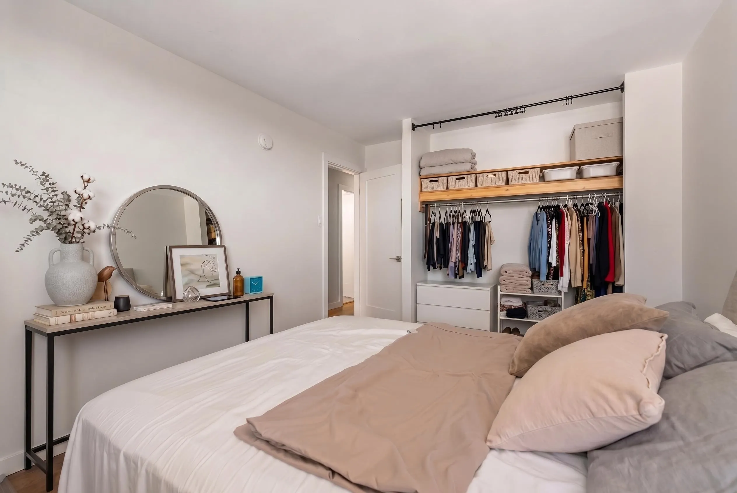 6759 Willingdon Avenue #706