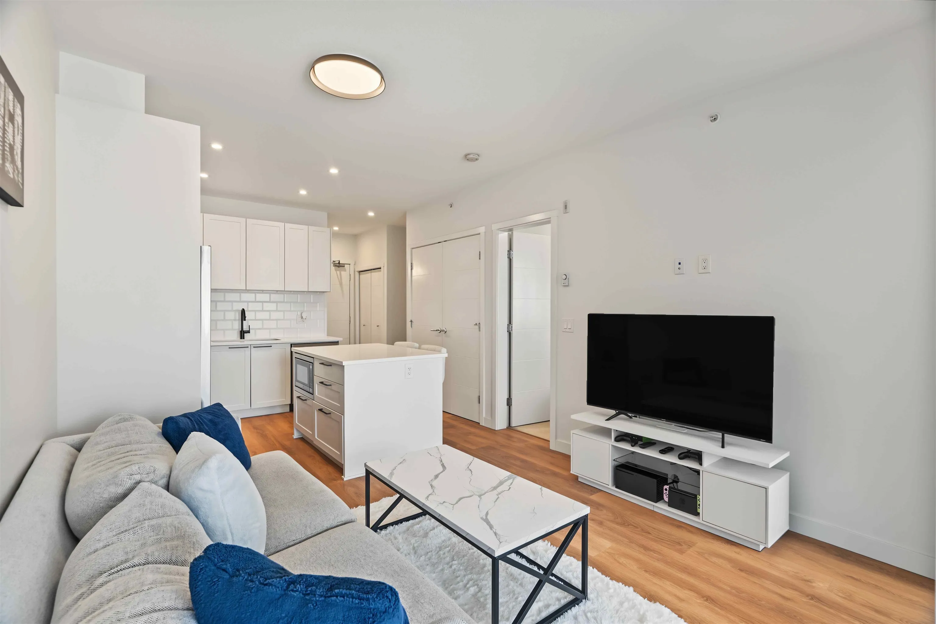 5415 Brydon Crescent #432