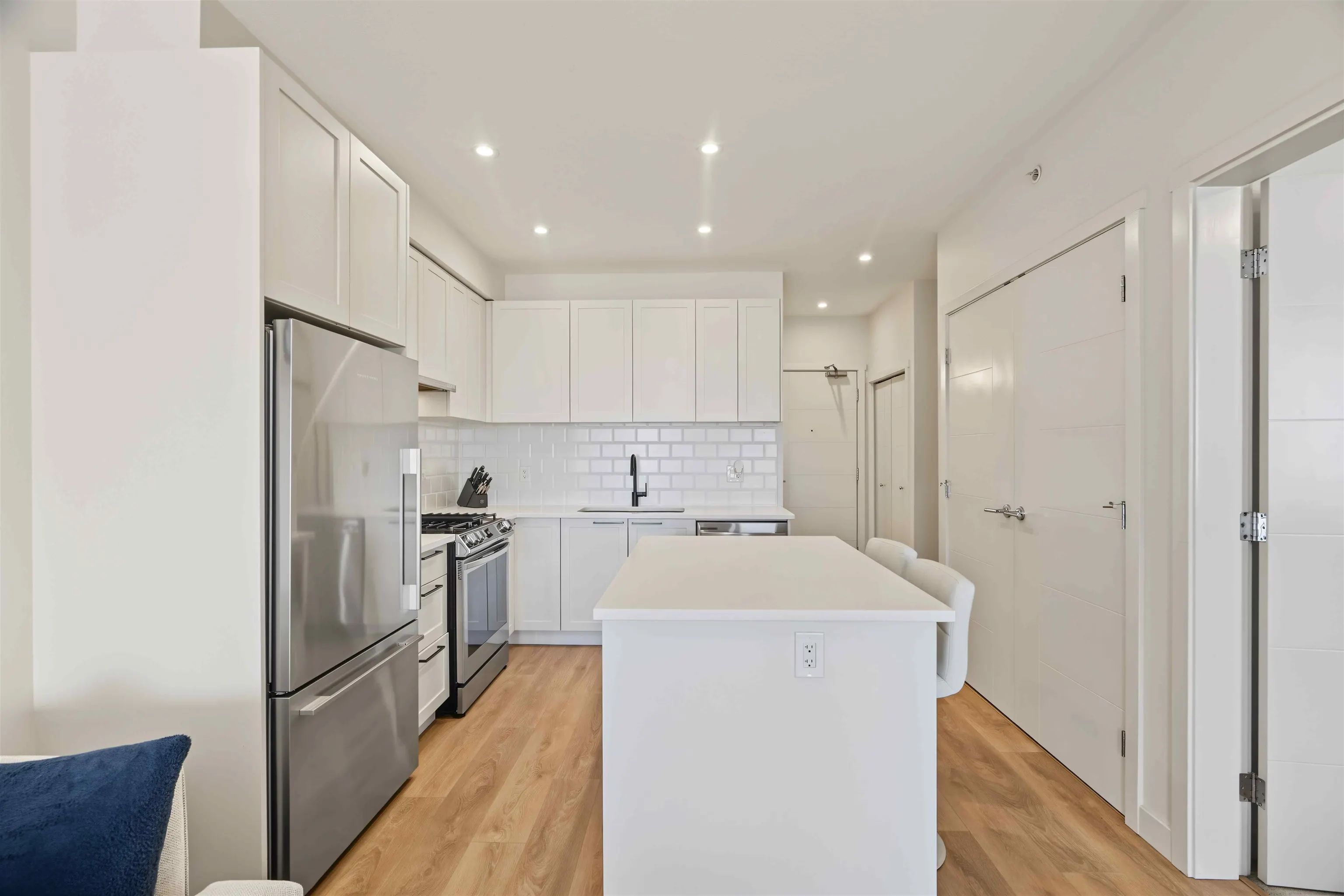 5415 Brydon Crescent #432