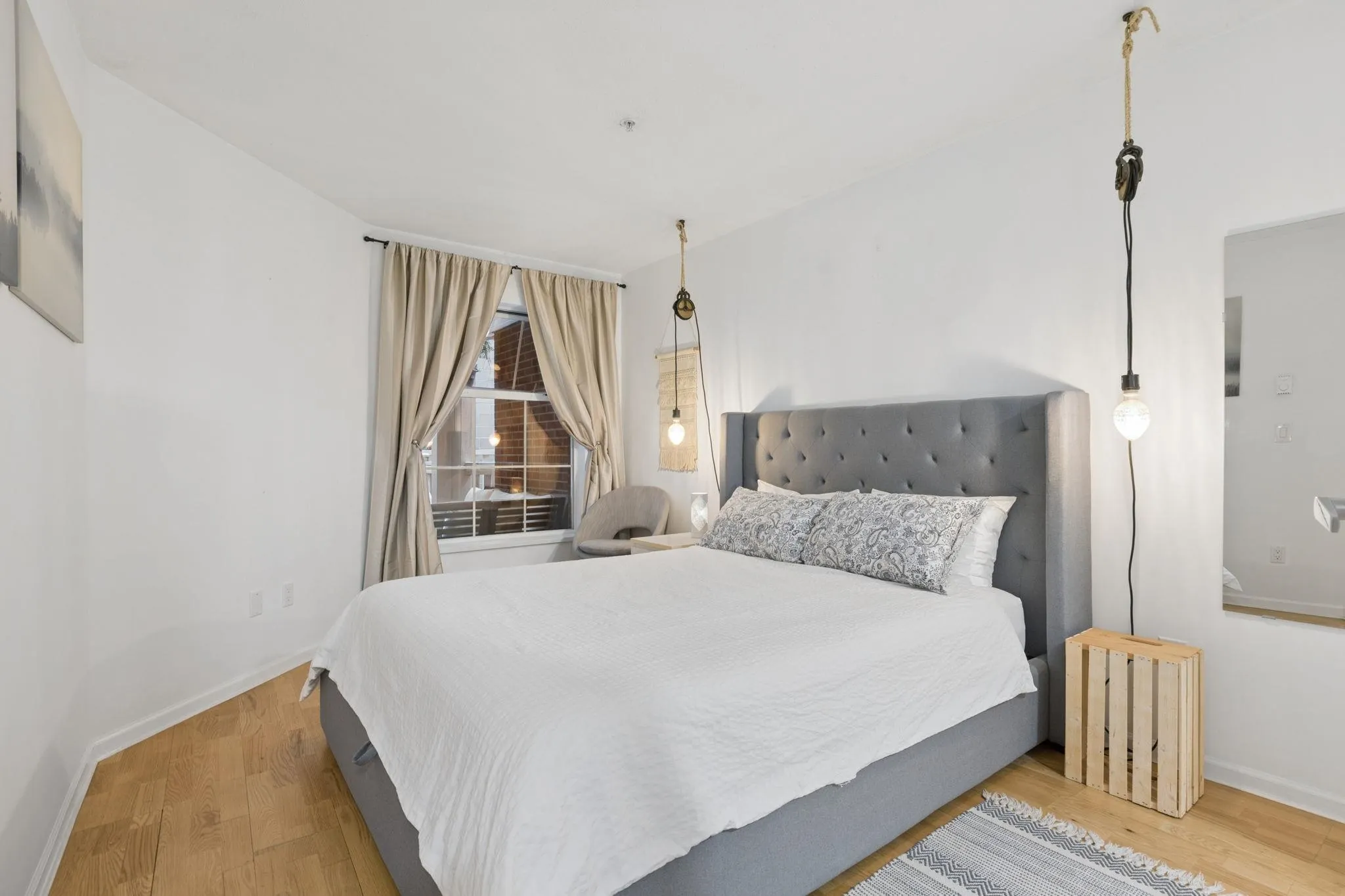 147 E 1st #112