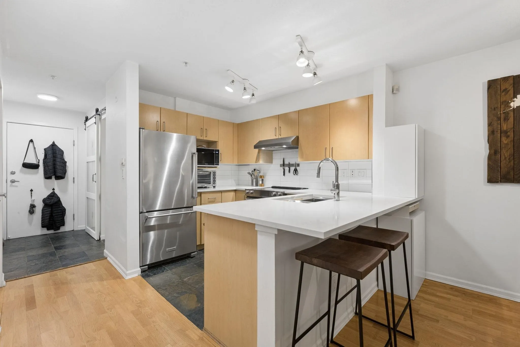 147 E 1st #112
