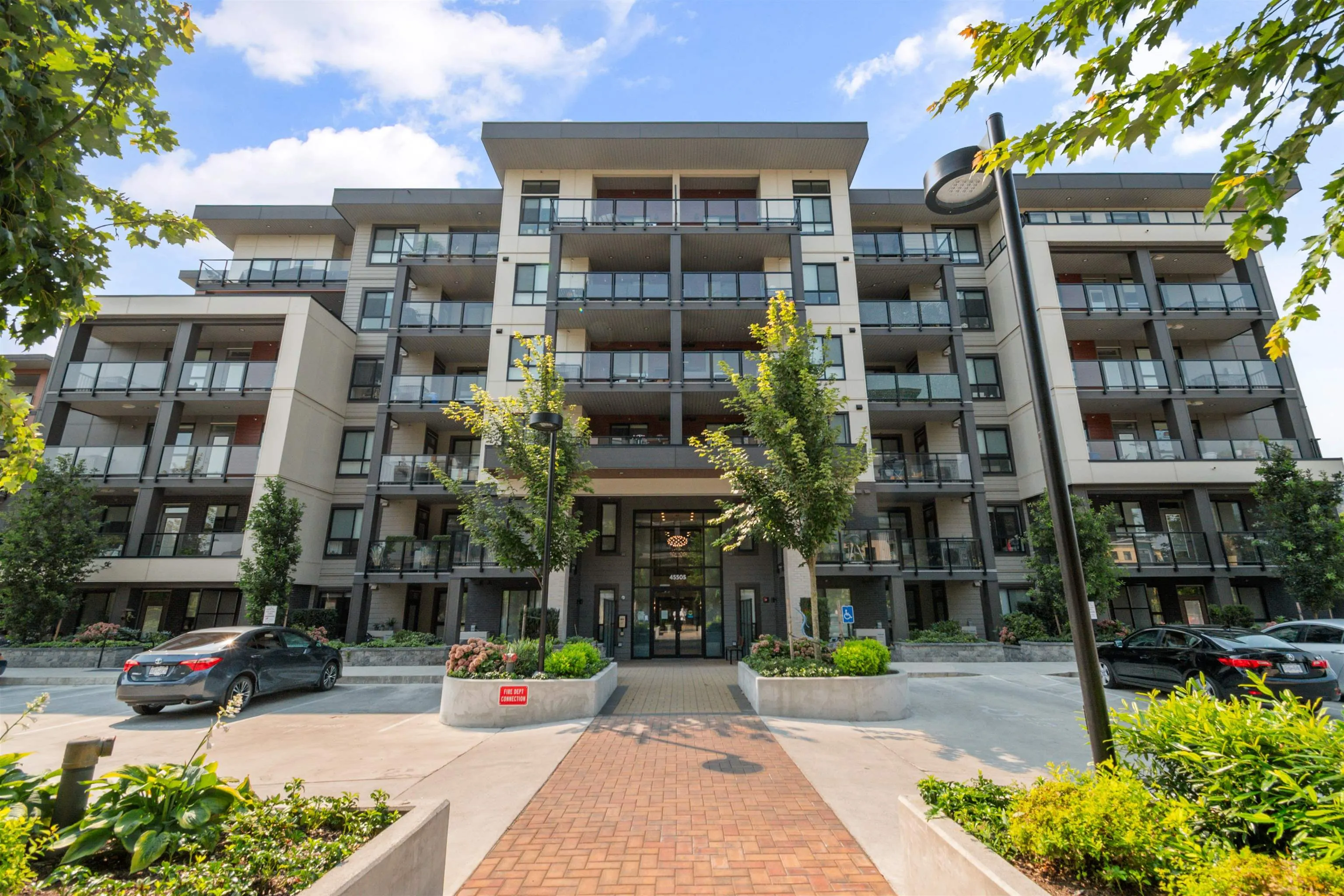 45505 Campus Drive #604