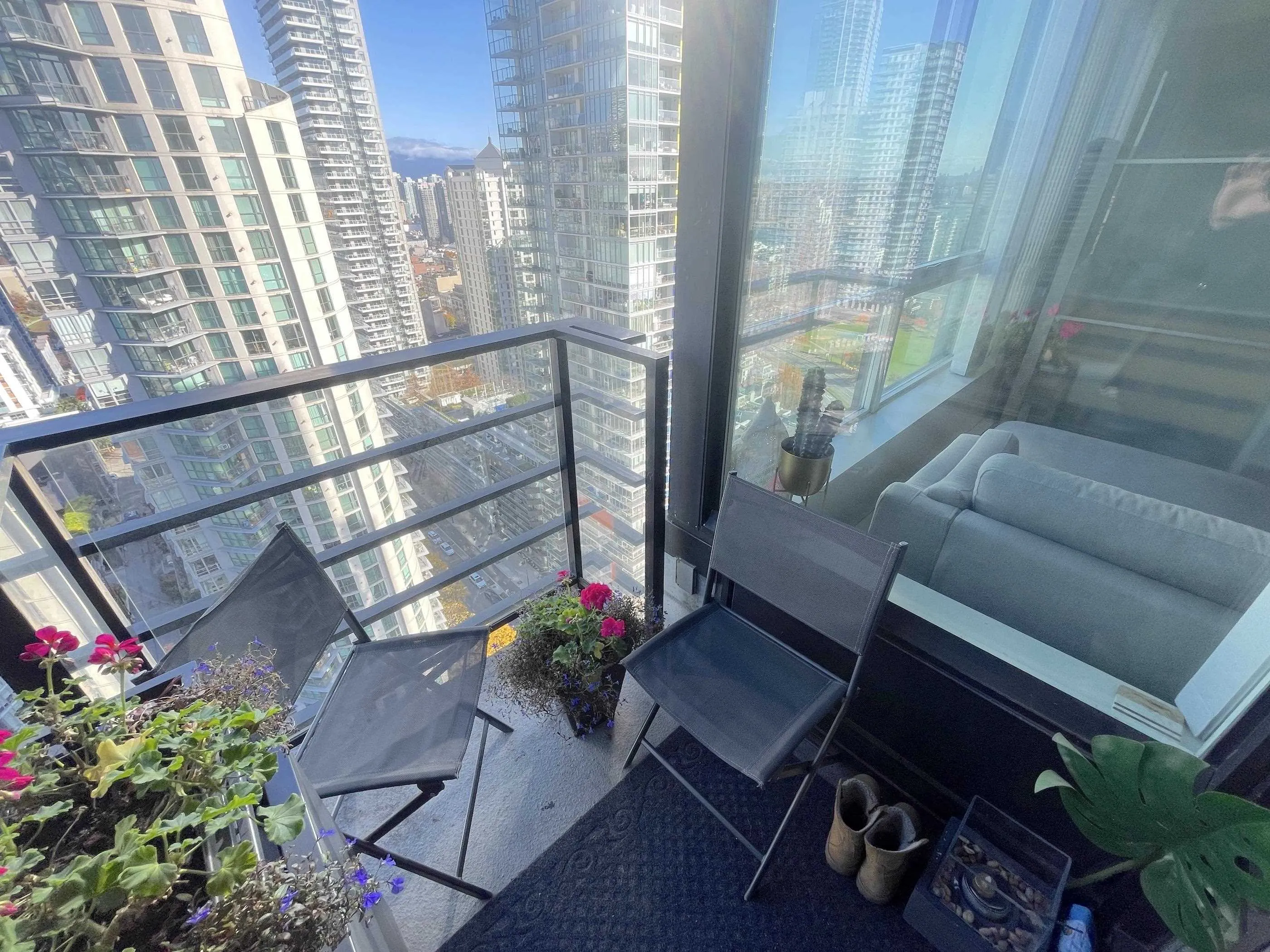 1495 Richards Street #3207
