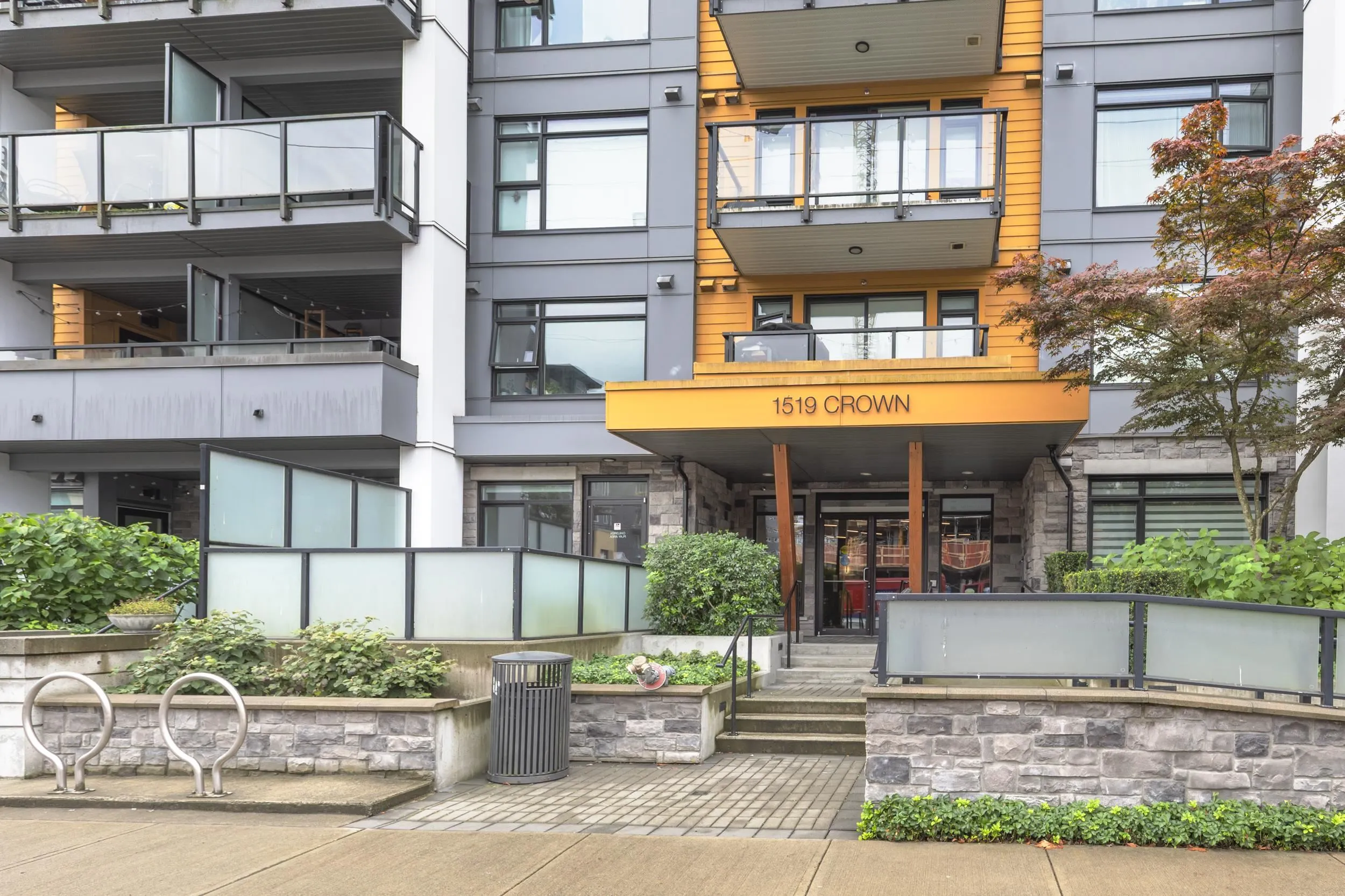 1519 Crown Street #305
