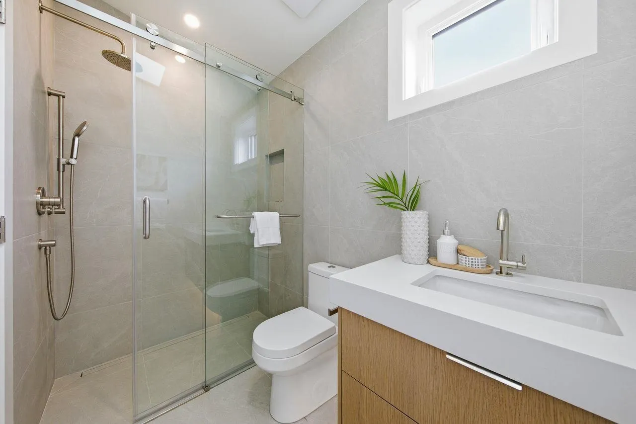 3708 W 18th Avenue #1