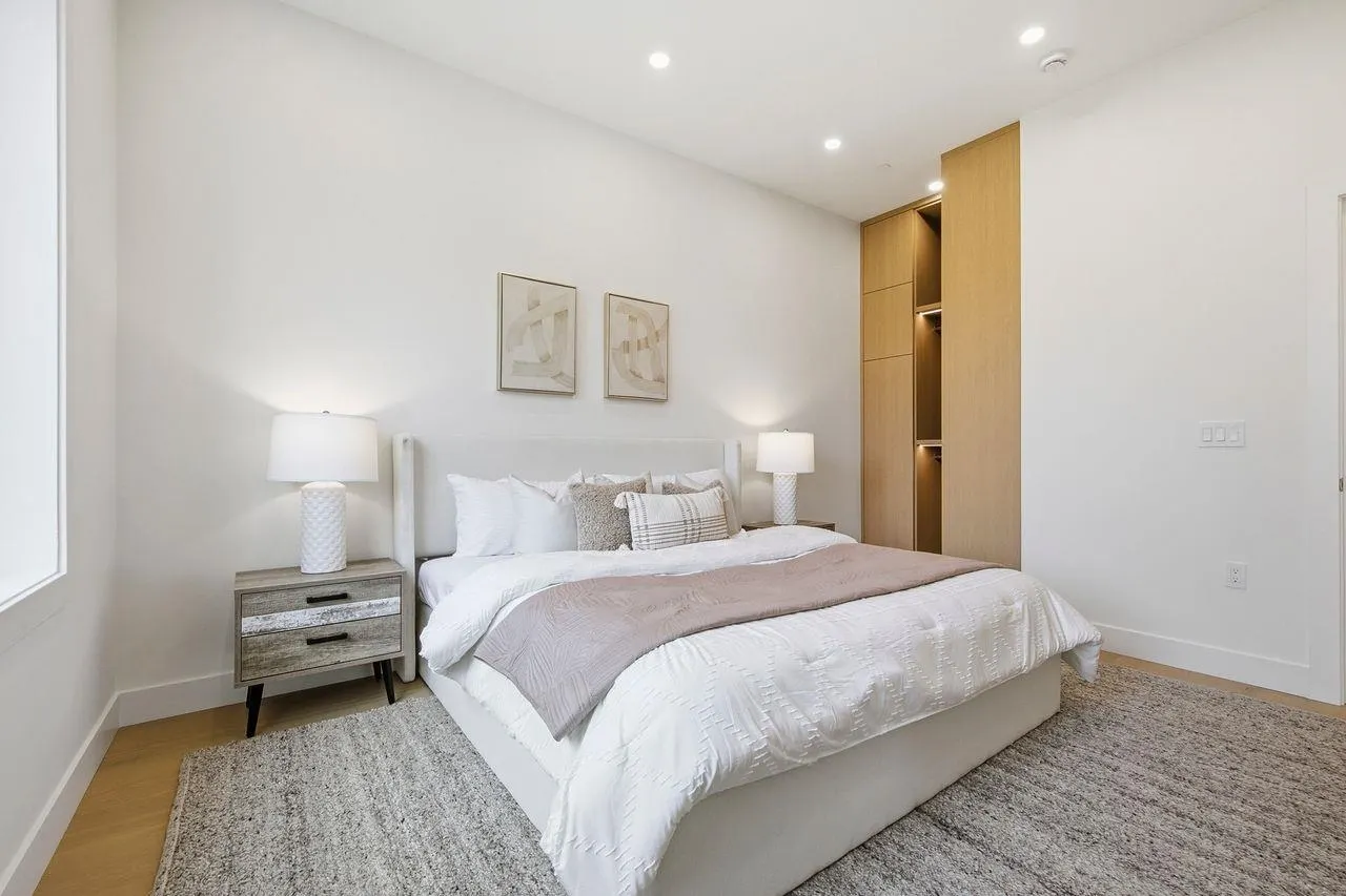 3708 W 18th Avenue #1