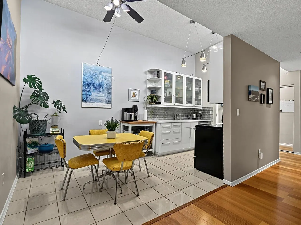 550 E 6th Avenue #319